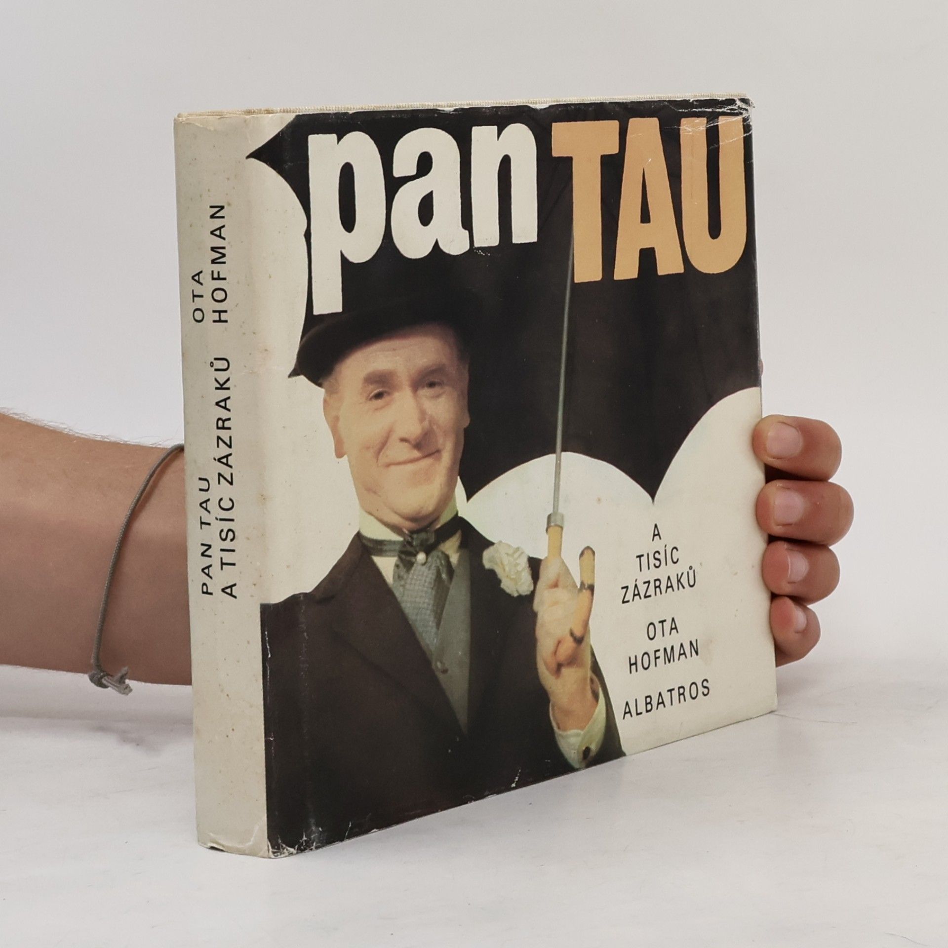 Ota Hofman Pan Tau a tisíc zázraků