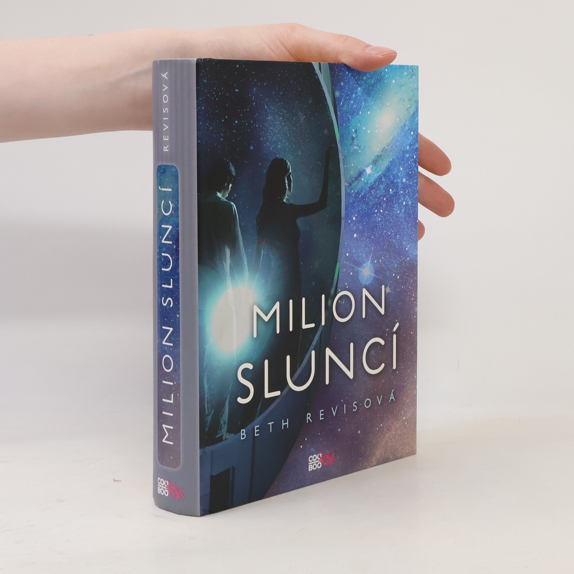 Beth Revis Milion sluncí. 2. díl