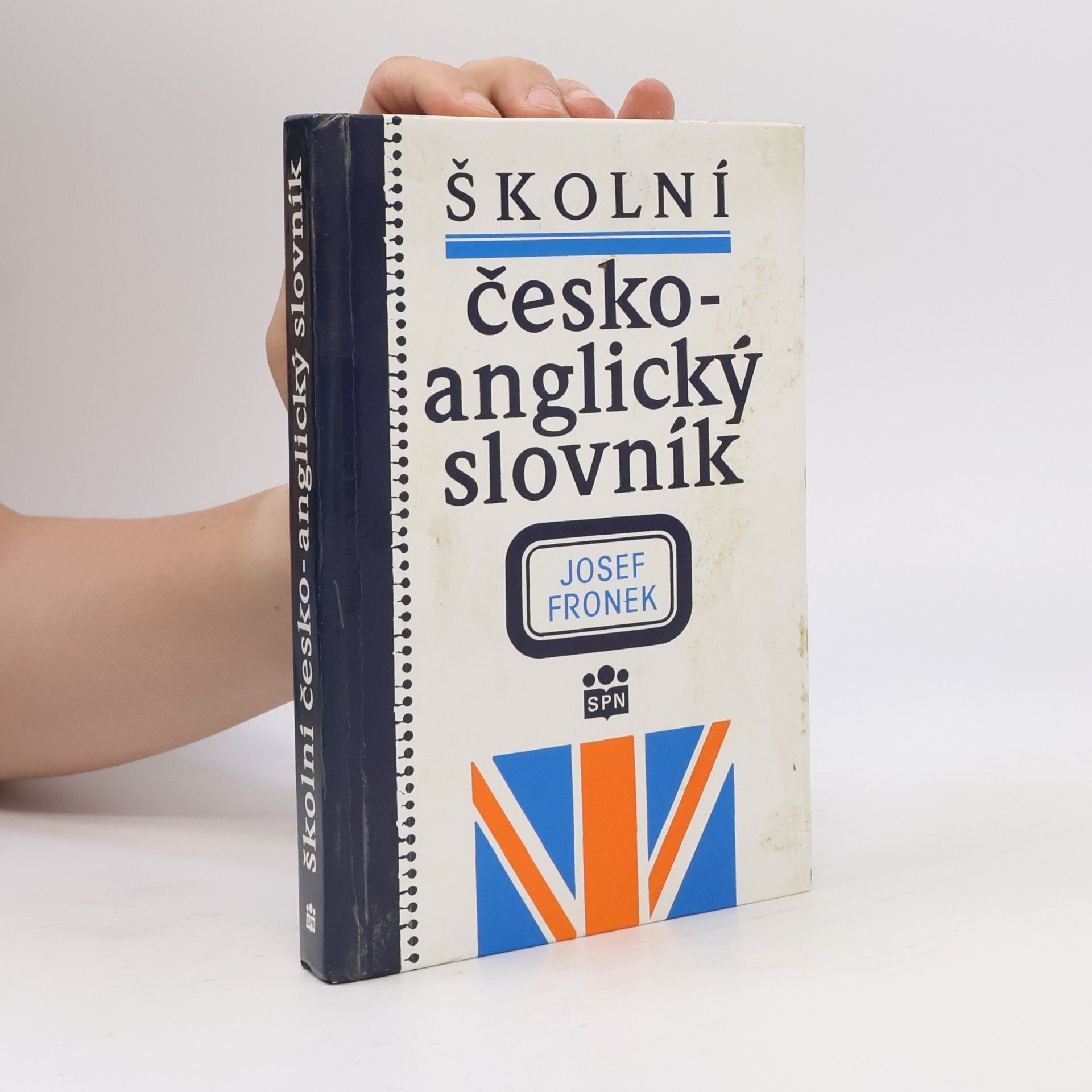 Školní česko-anglický slovník