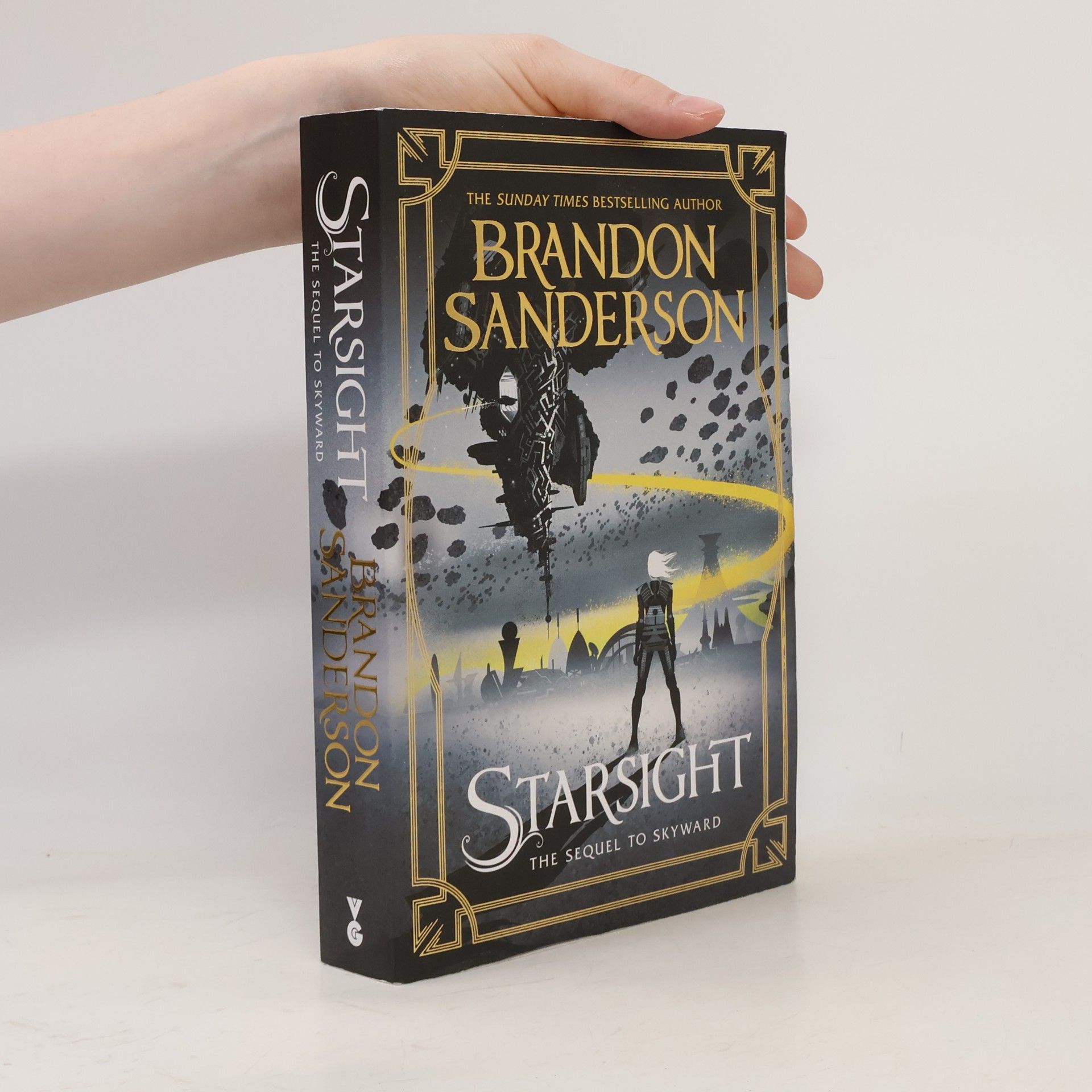 Brandon Sanderson Starsight