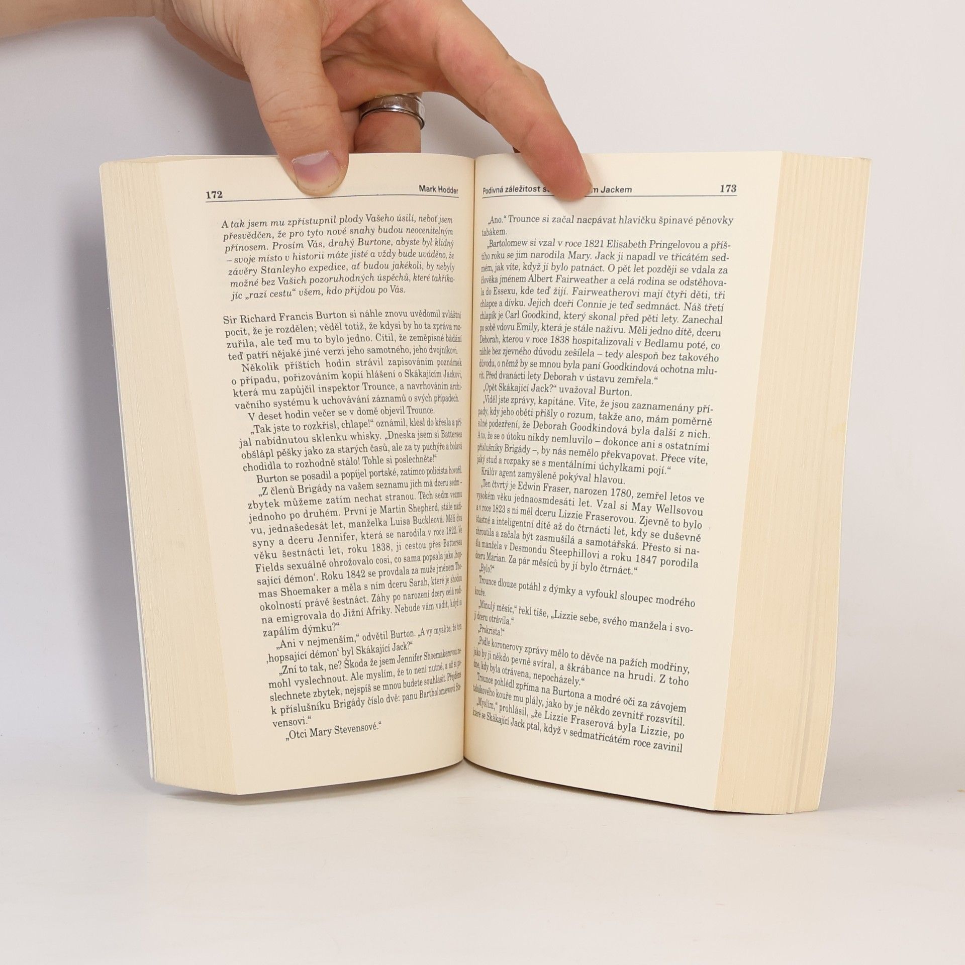 Mark Hodder Podivná záležitost se Skákajícím Jackem. Burton & Swinburne
