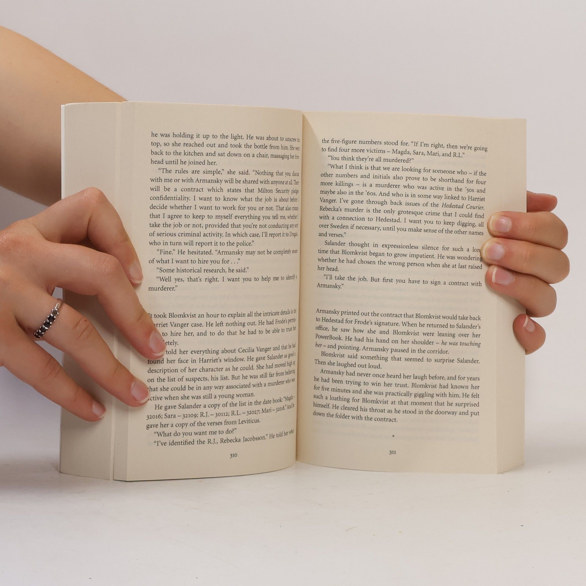Stieg Larsson The Girl With The Dragon Tattoo