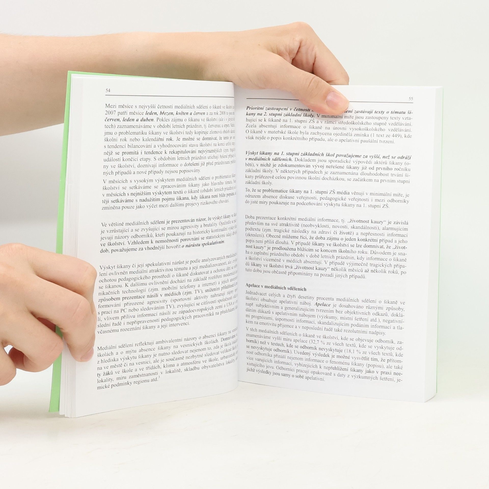 Autorenkollektiv Šikana jako etický, psychologický a pedagogický problém : sborník příspěvků z konference : Praha, 19. března 2009
