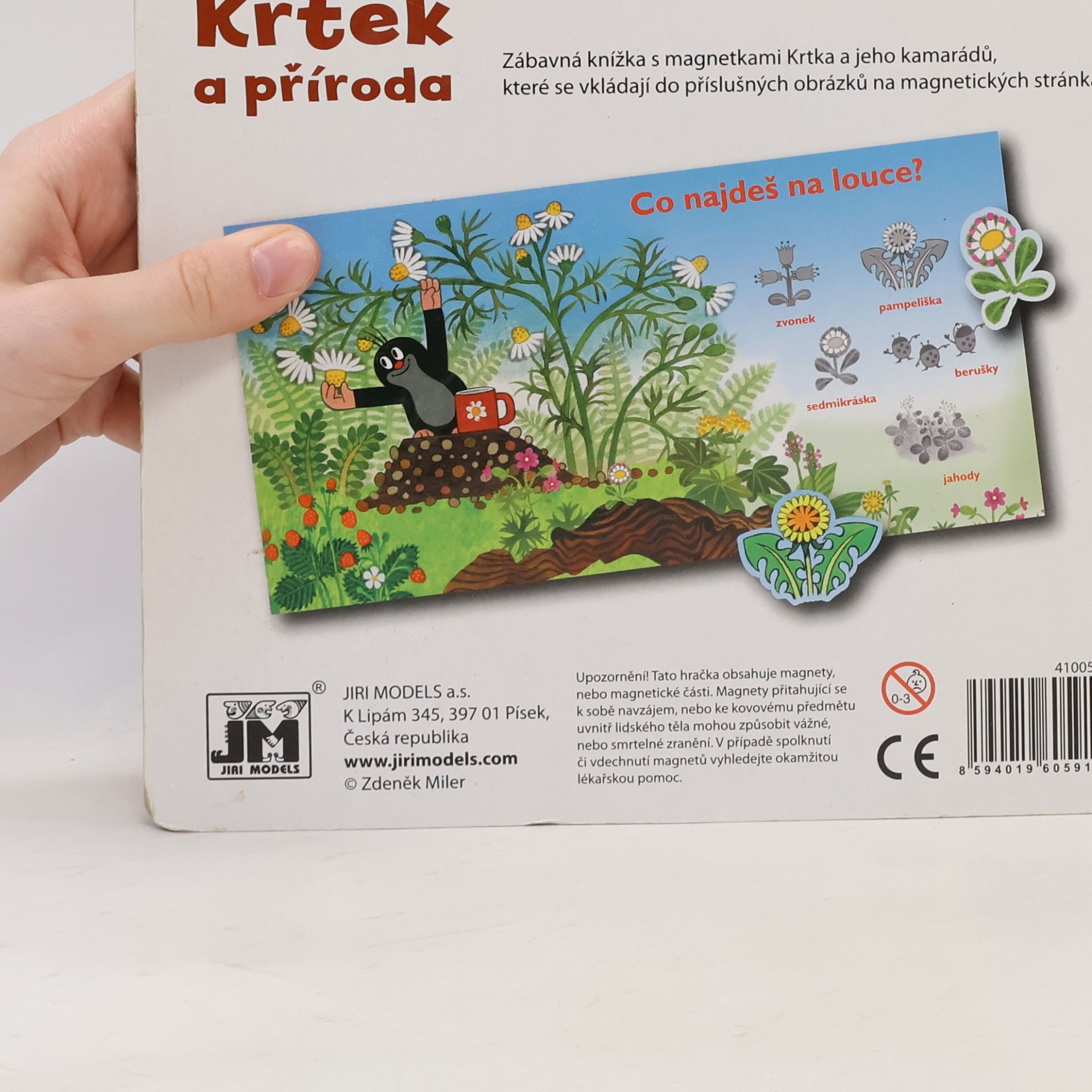 Zdeněk Miler Krtek a příroda. Magnetická knížka