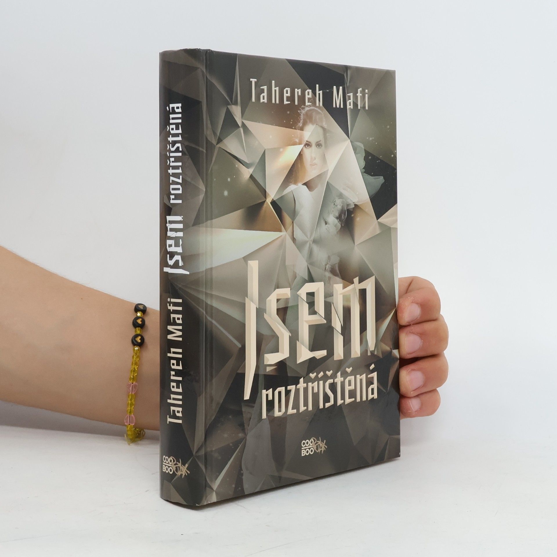 Tahereh Mafi Jsem roztříštěná