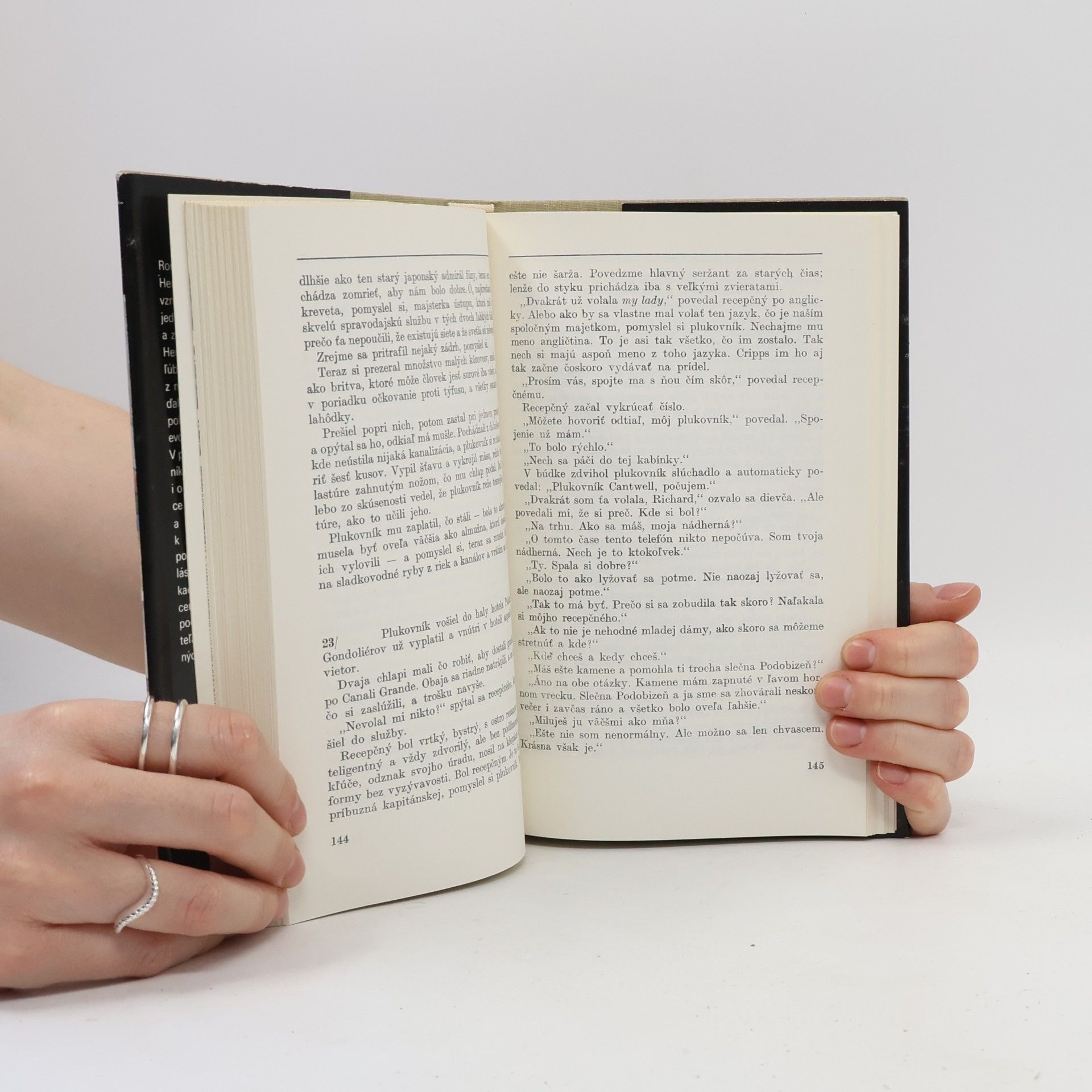Ernest Hemingway Cez rieku a pod stromy