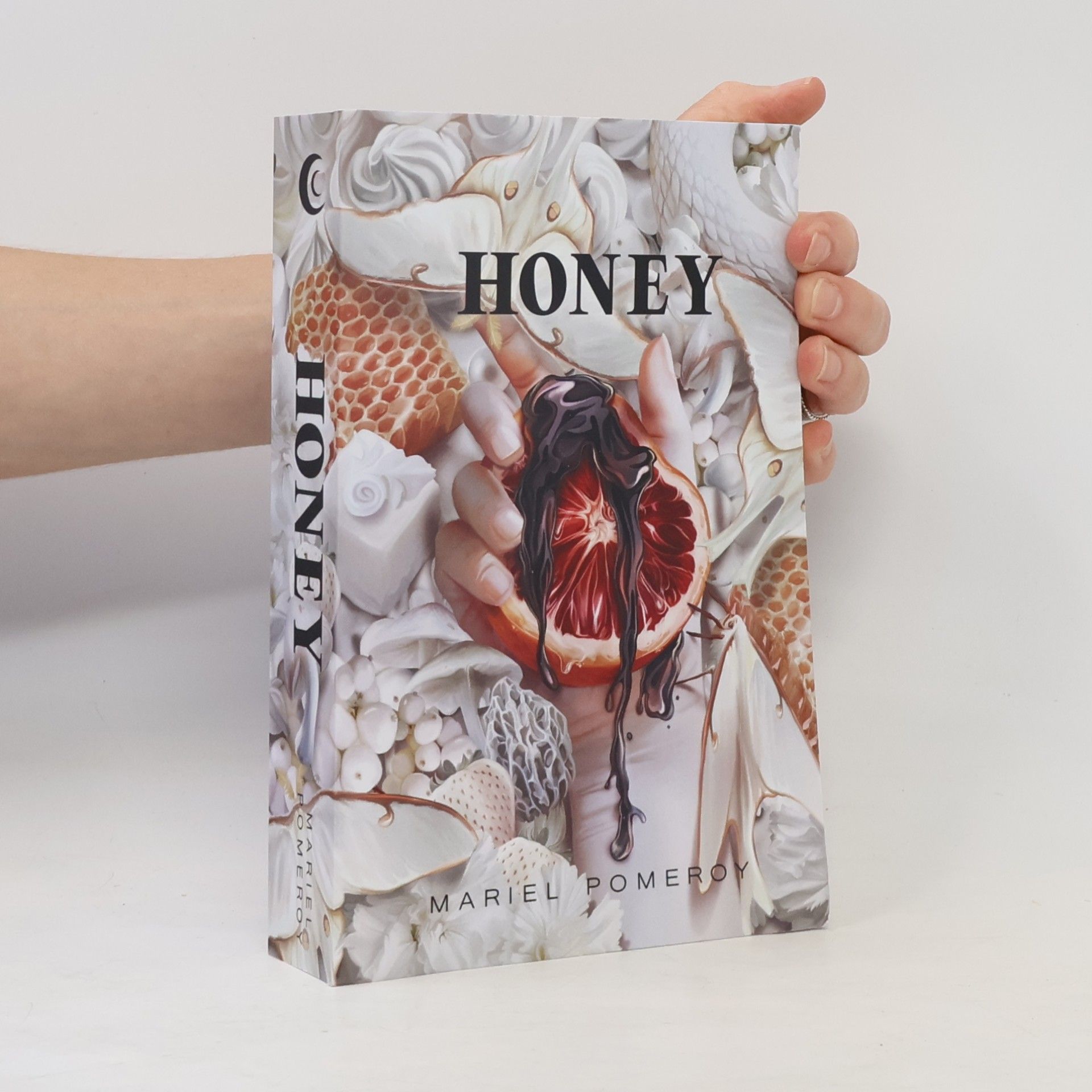 Honey Agía Sahnta Book 2