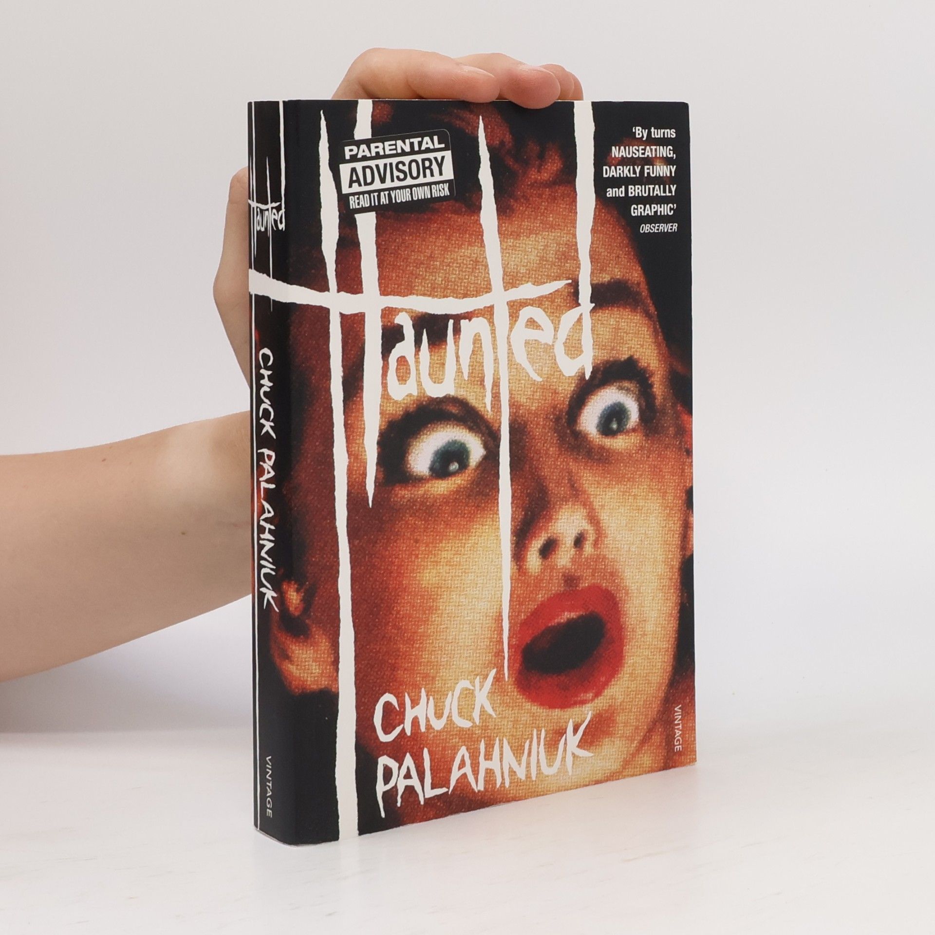 Chuck Palahniuk Haunted