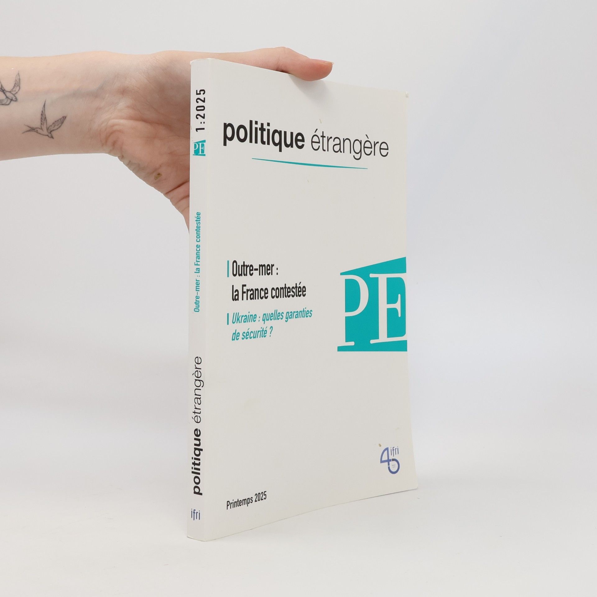 Autorenkollektiv Politique étrangère