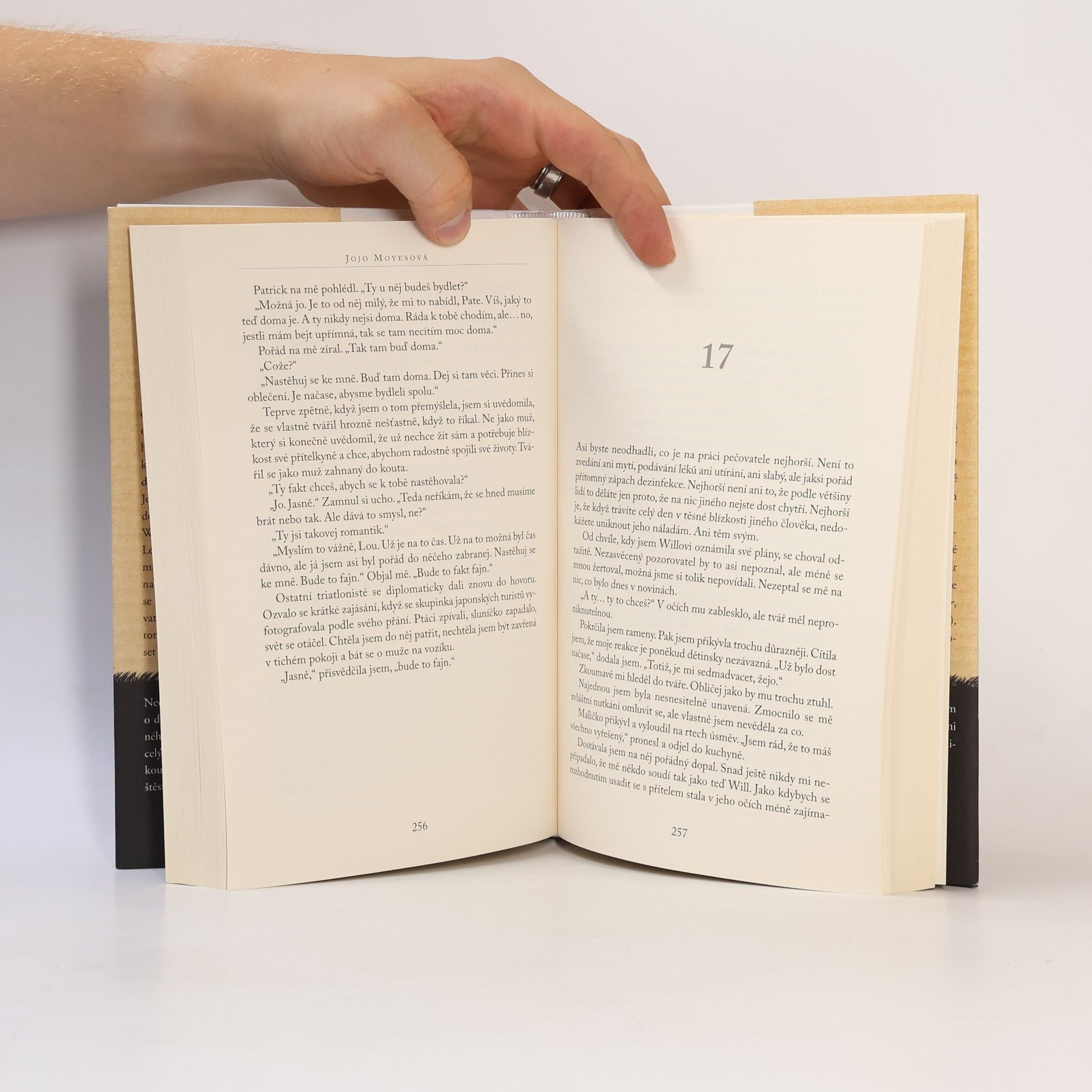 Jojo Moyes Než jsem tě poznala