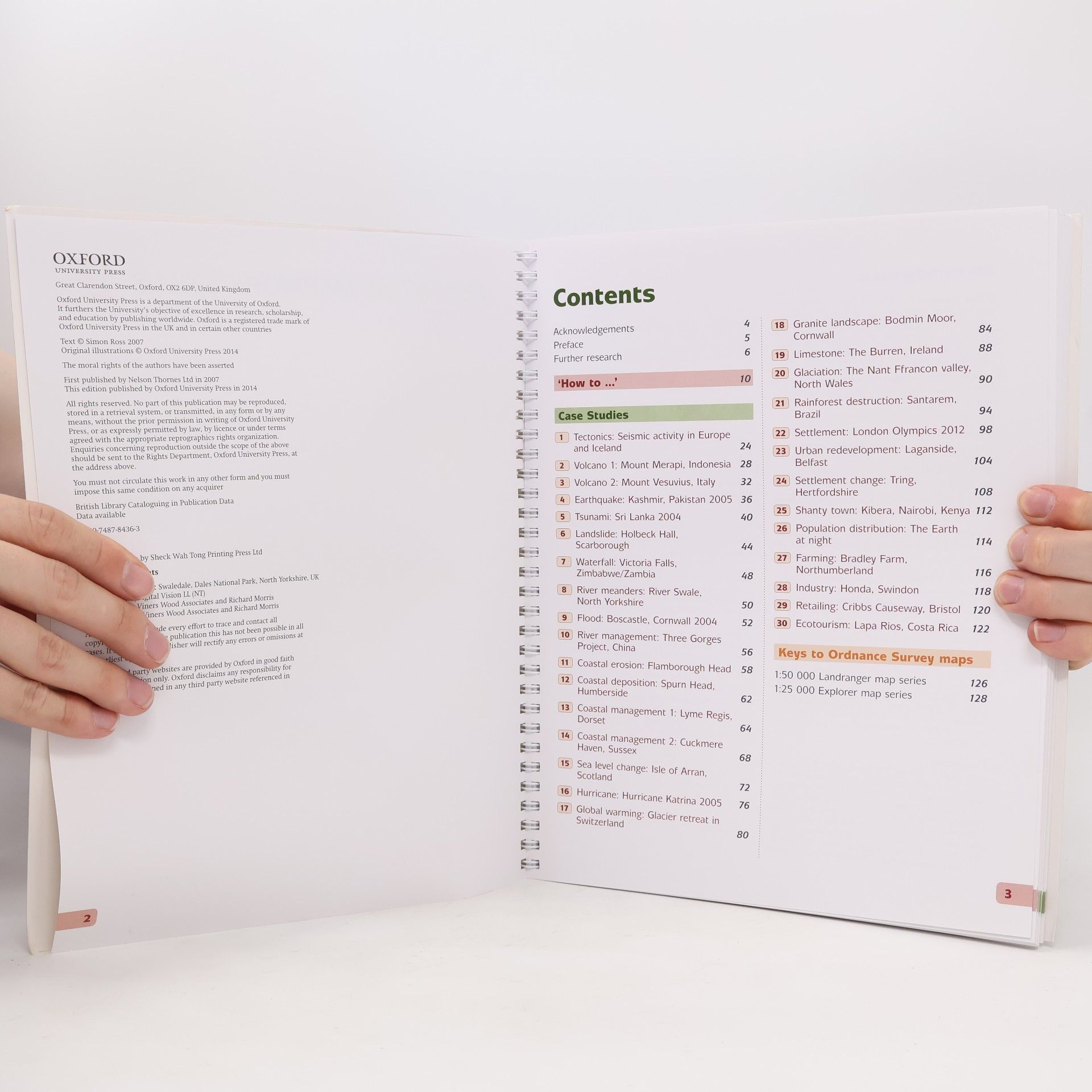 Simon Ross Essential Mapwork Skills 2