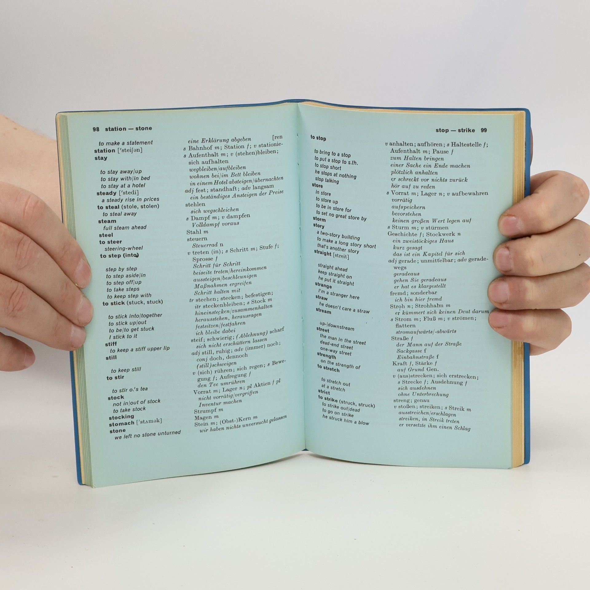 Erich Weiss Grund- und Aufbauwortschatz. English