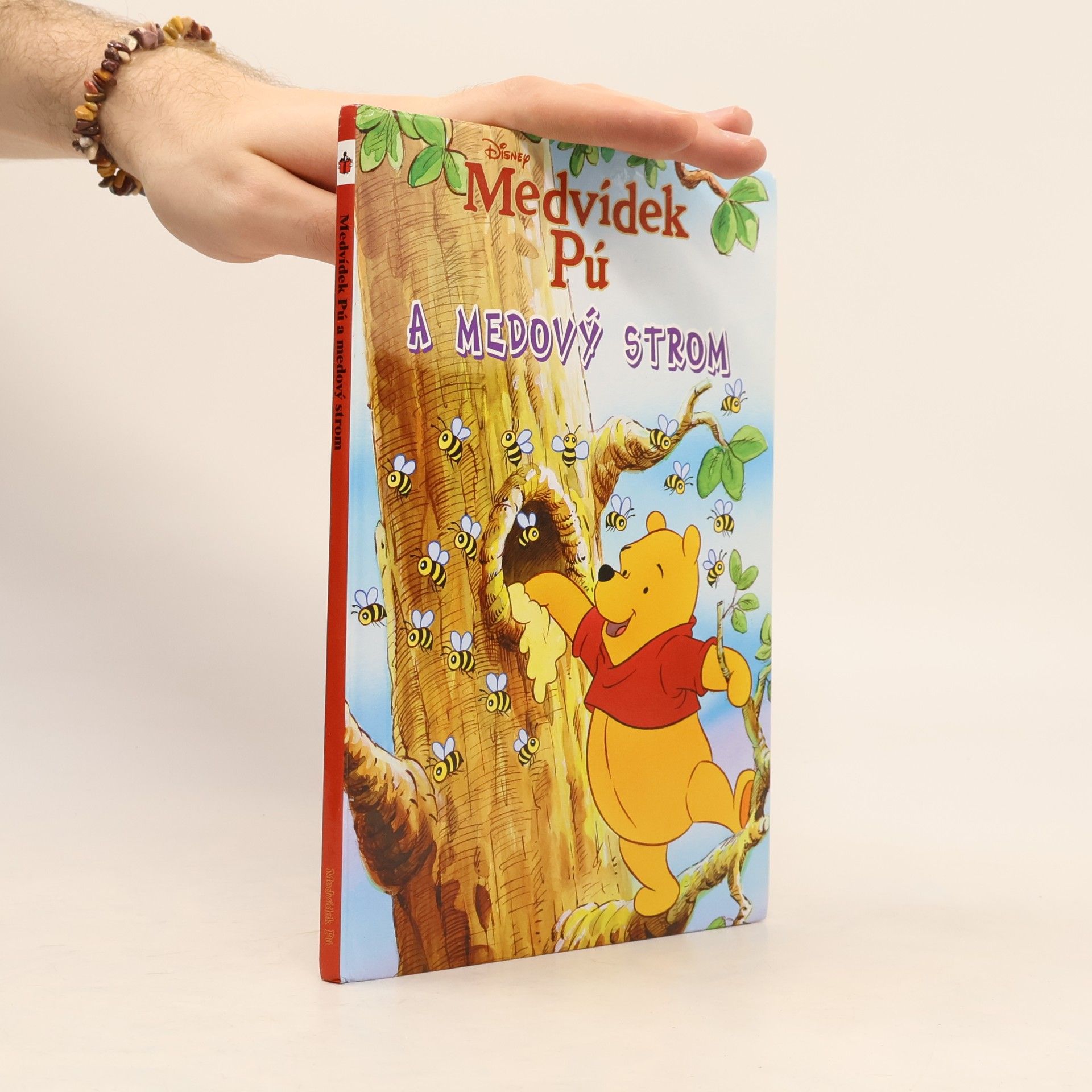 Stanislav Kadlec Medvídek Pú a medový strom