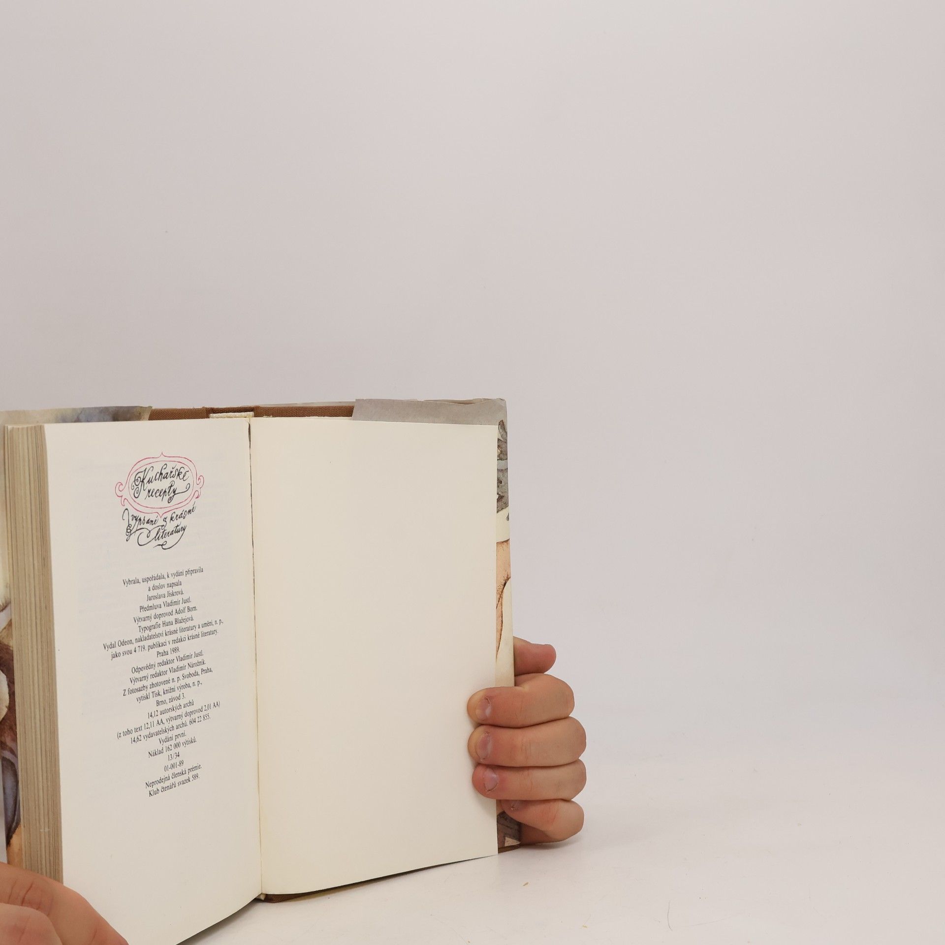 Jaroslava Jiskrová Kuchařské recepty vypsané z krásné literatury