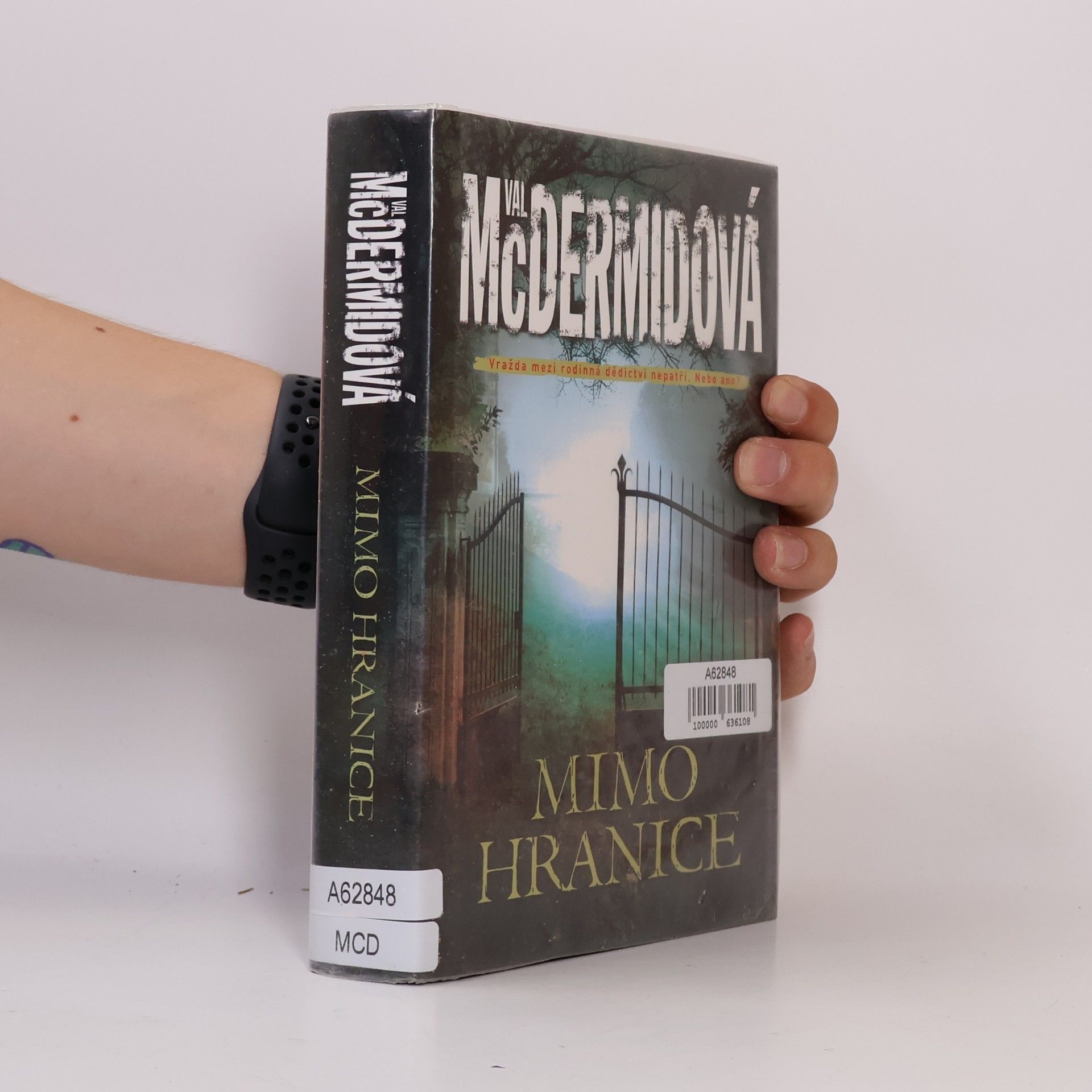 Val McDermid Mimo hranice