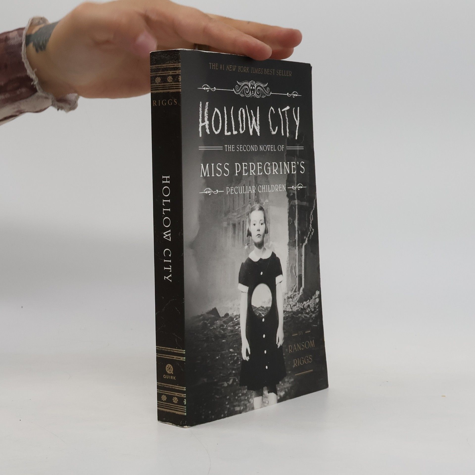 Ransom Riggs Hollow City