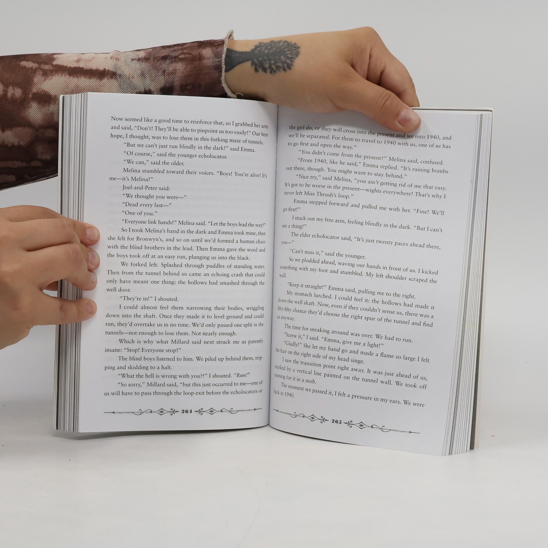Ransom Riggs Hollow City