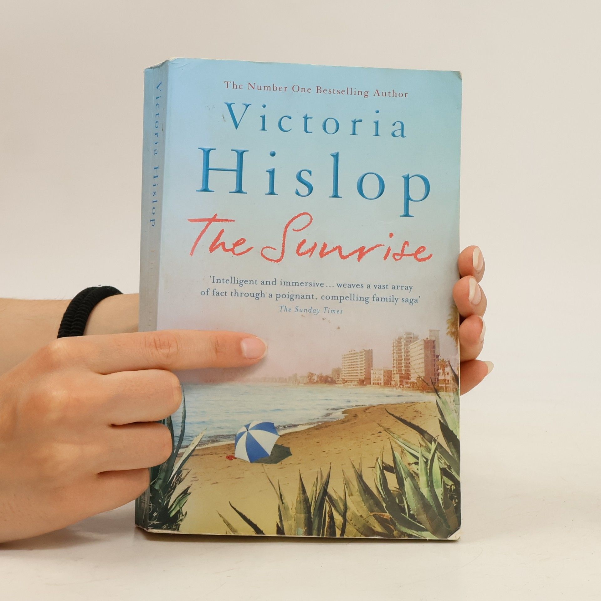 Victoria Hislop The Sunrise
