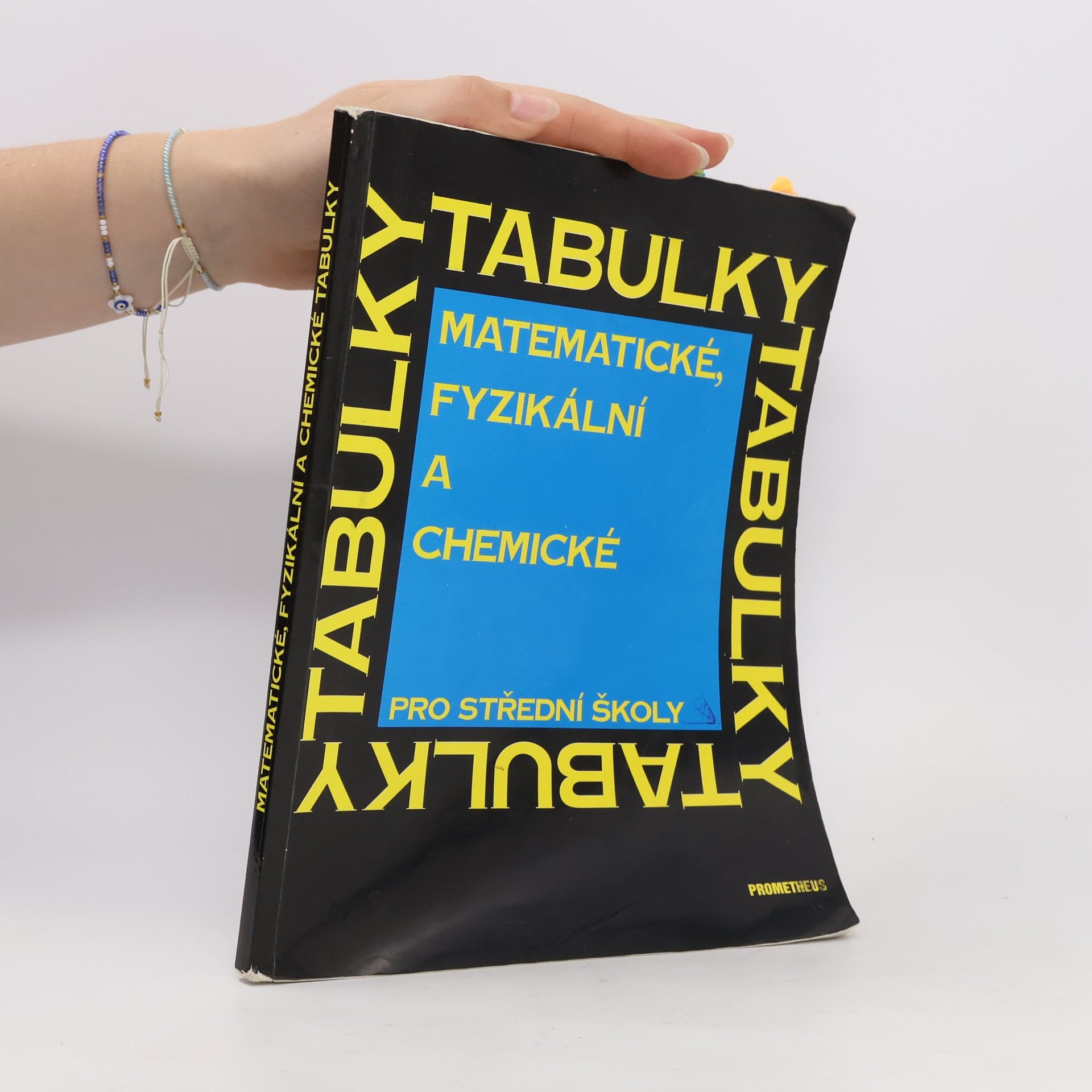 Jiří Mikulčák Matematické, fyzikální a chemické tabulky pro střední školy
