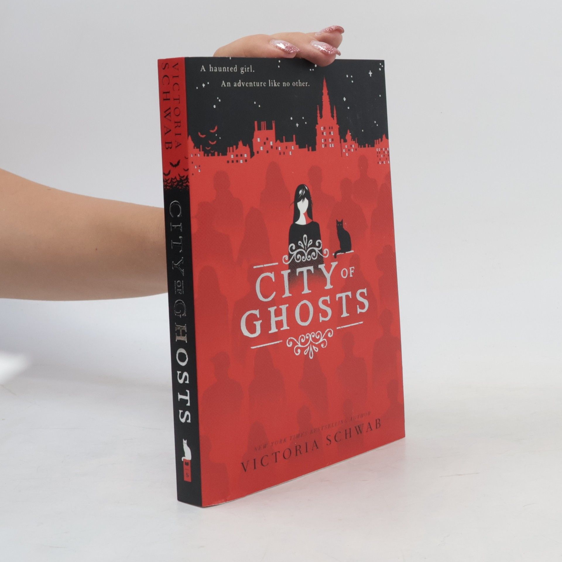 V. E. Schwab City of ghosts