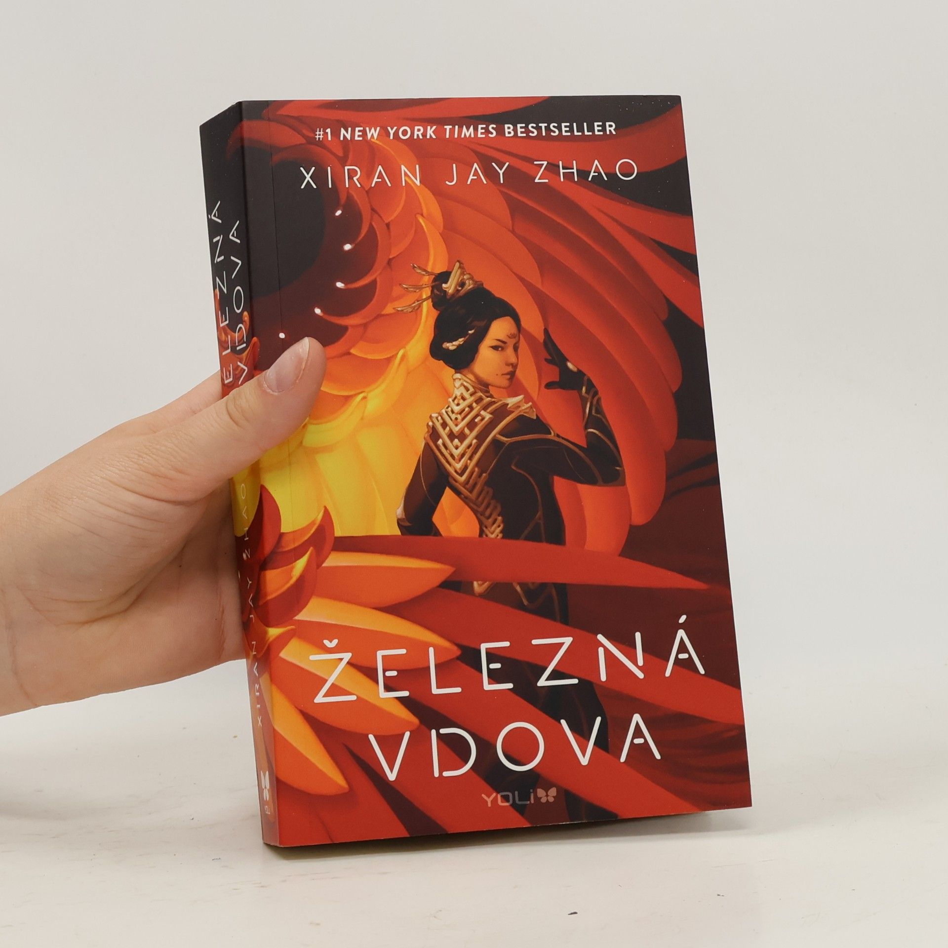 Xiran Jay Zhao Železná vdova