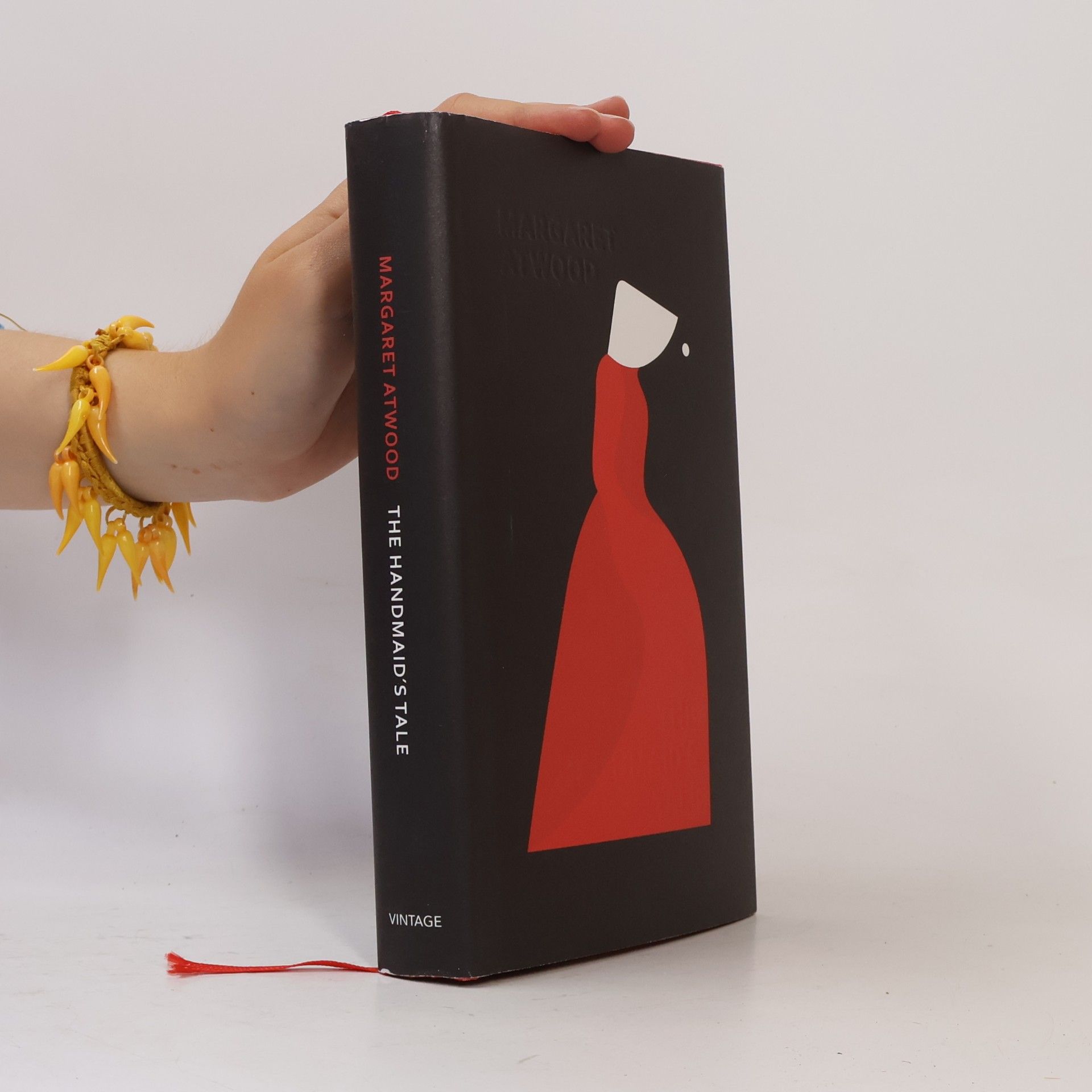 Margaret Atwood The handmaid's tale