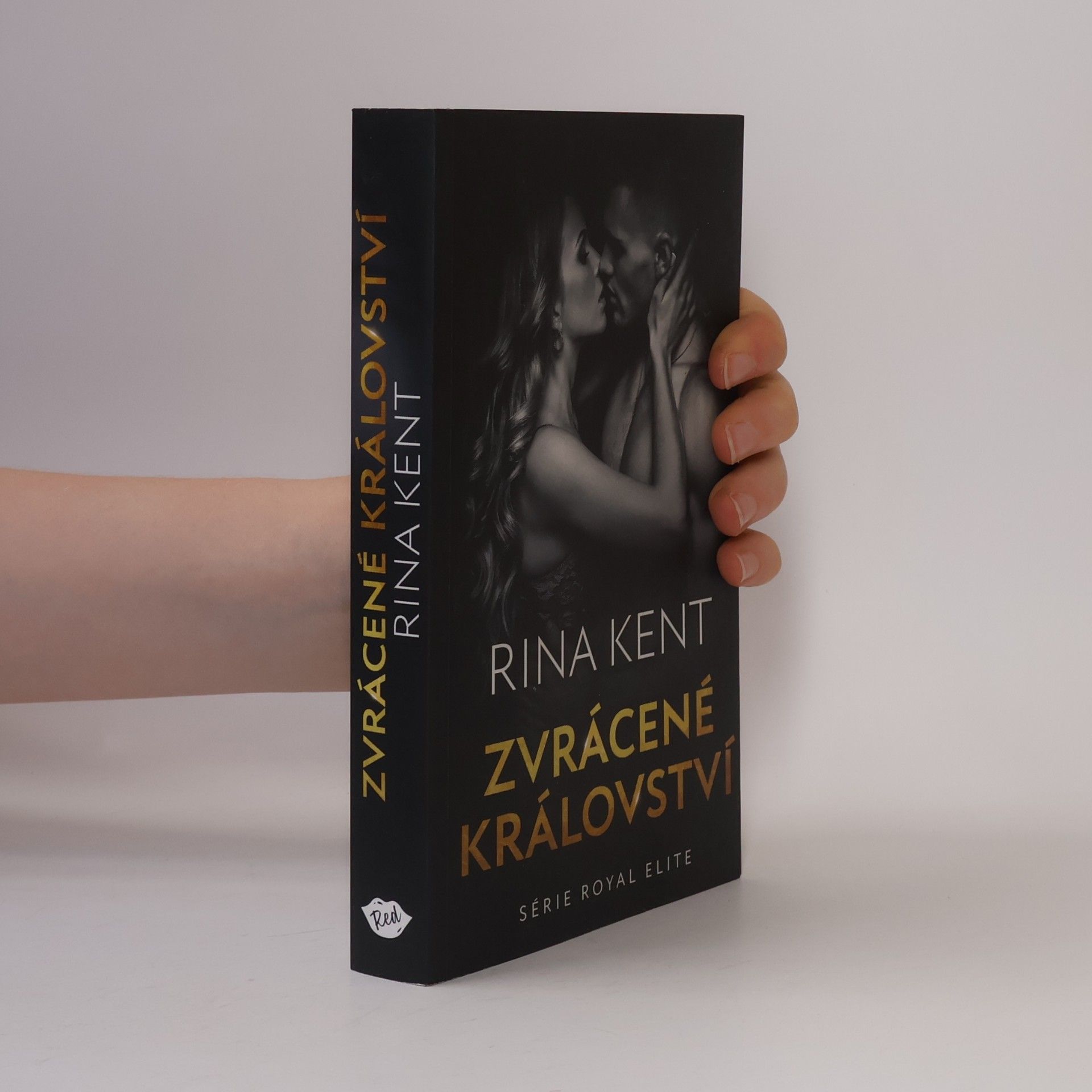 Rina Kent Zvrácené království