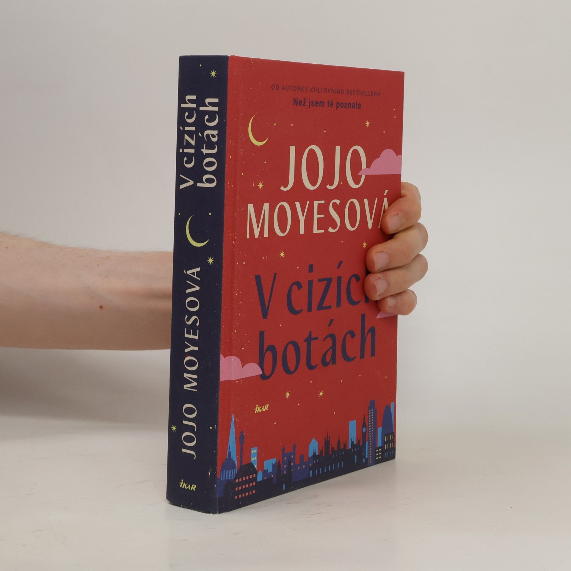 Jojo Moyes V cizích botách