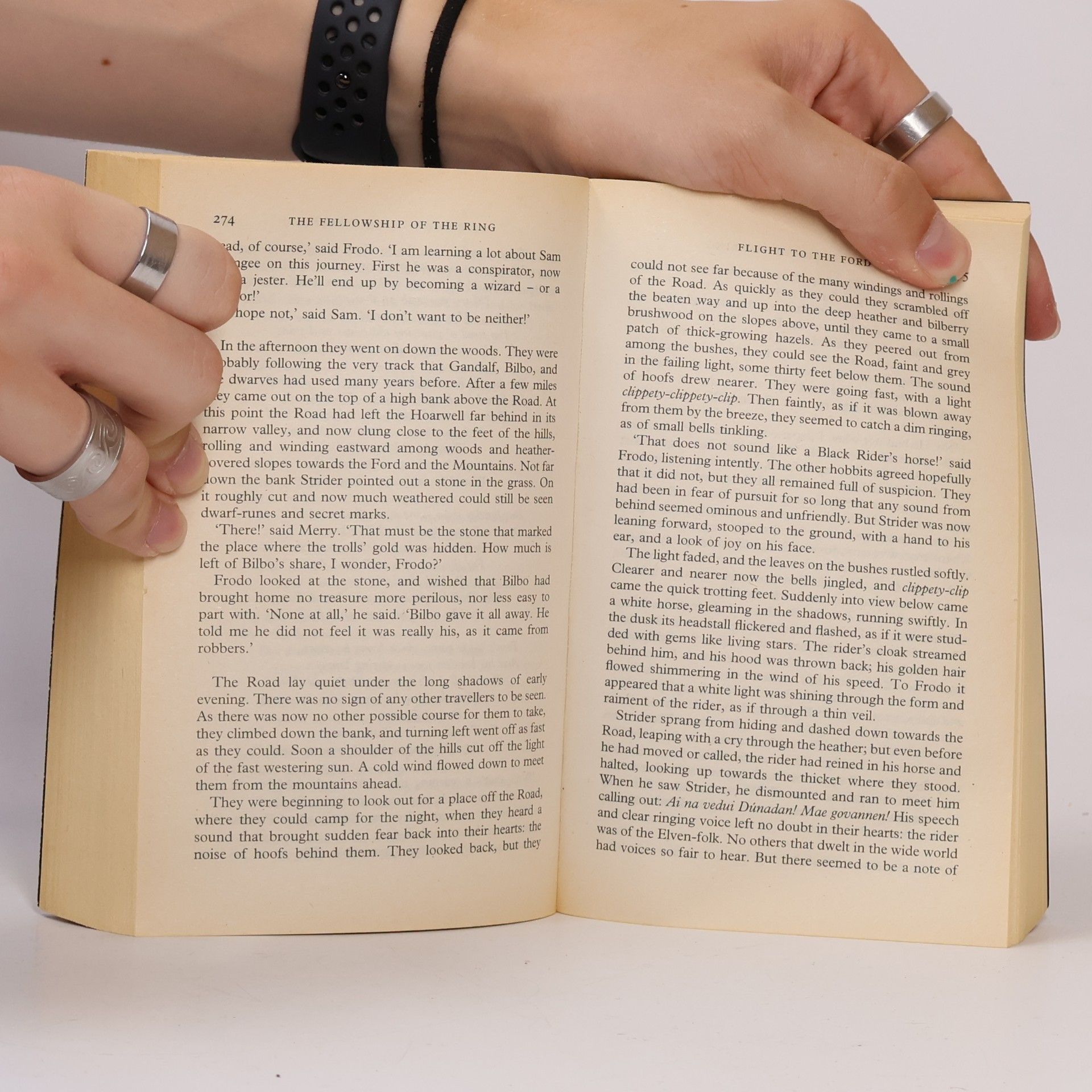 John Ronald Reuel Tolkien The Lord of the Rings 1. The Fellowship of the Ring