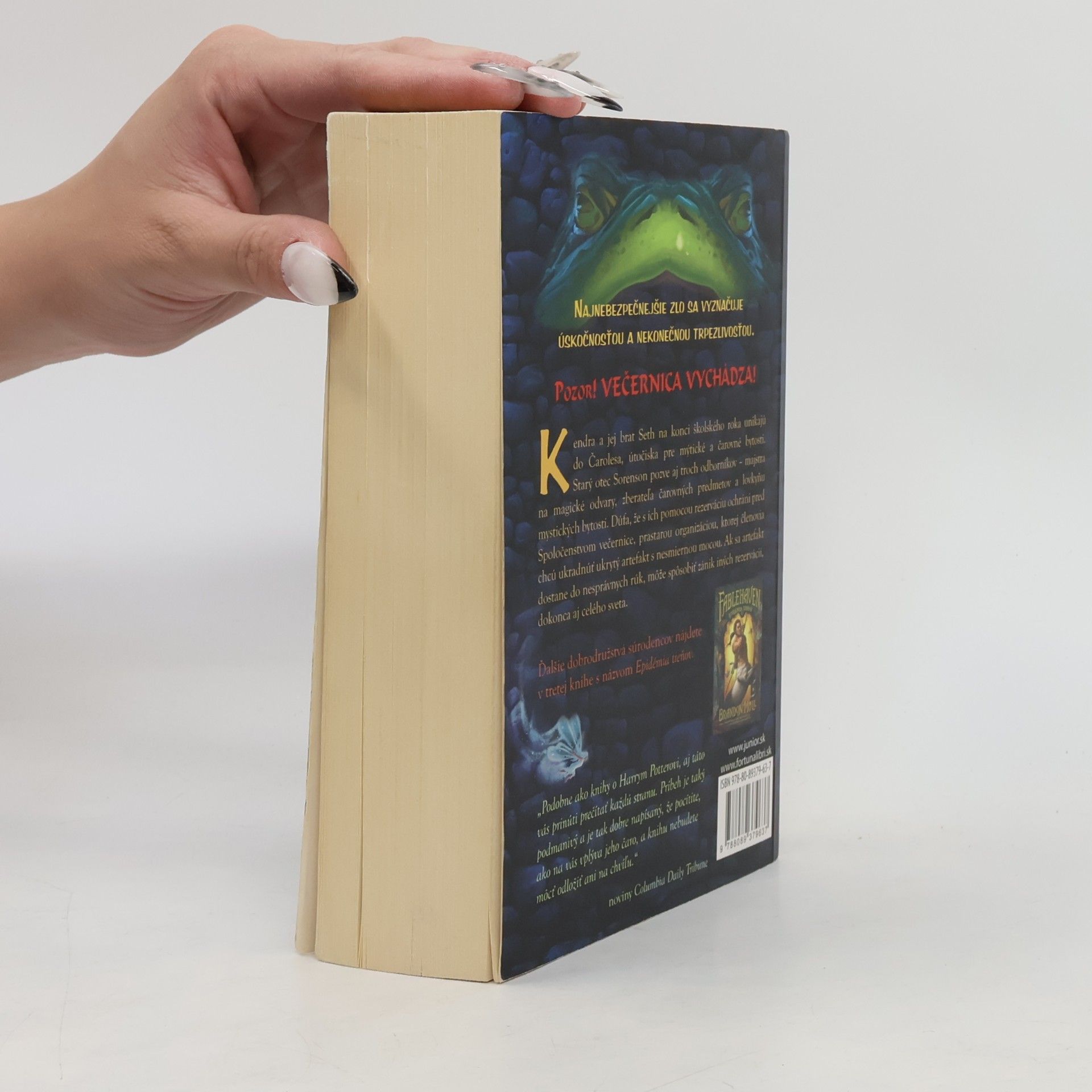 Brandon Mull Východ Večernice