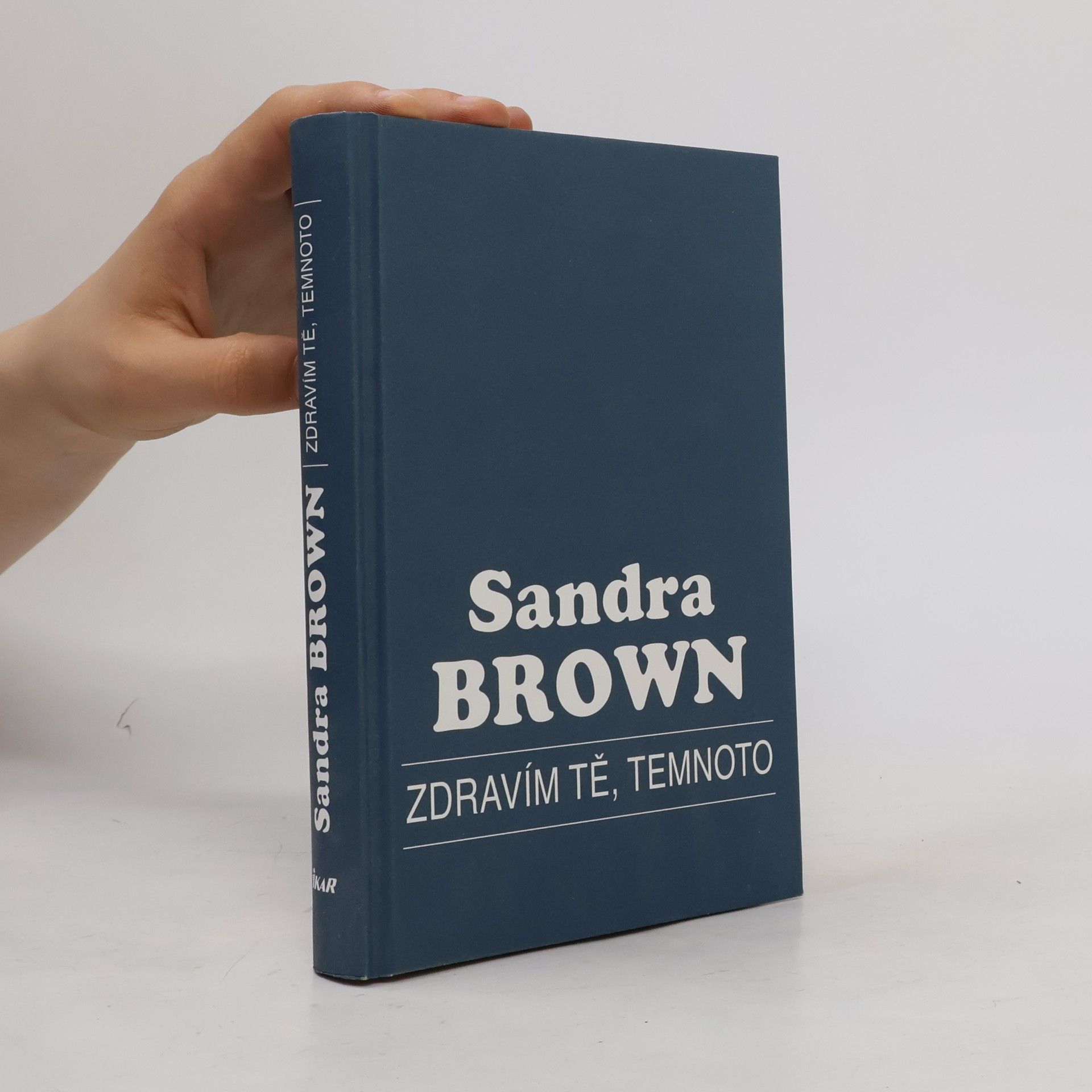 Sandra Brown Zdravím tě, temnoto