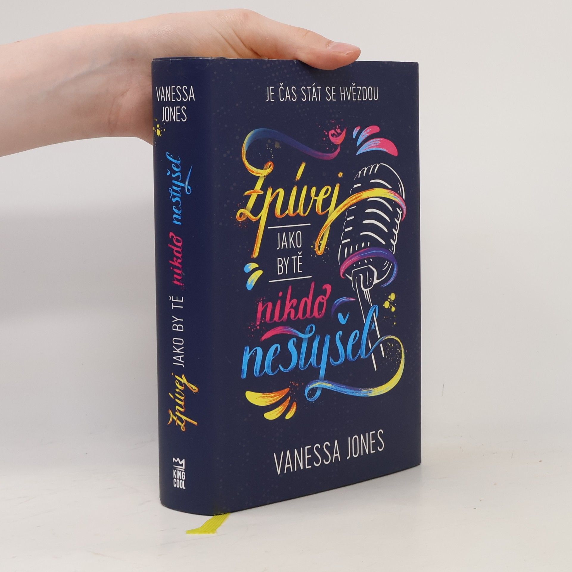 Vanessa Jones Zpívej, jako by tě nikdo neslyšel