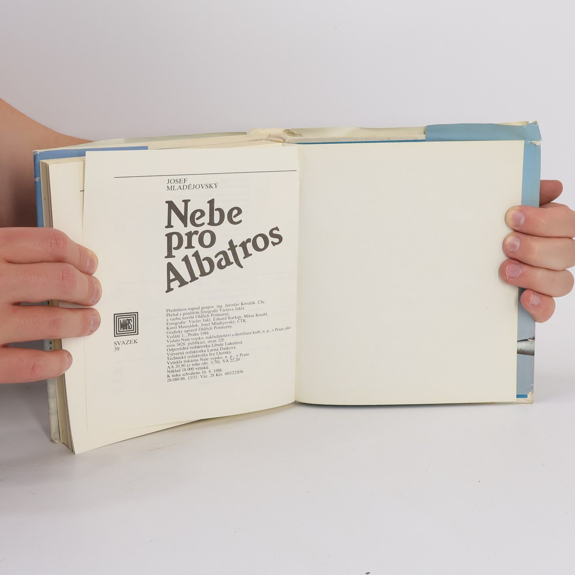Josef Mladějovský Nebe pro Albatros