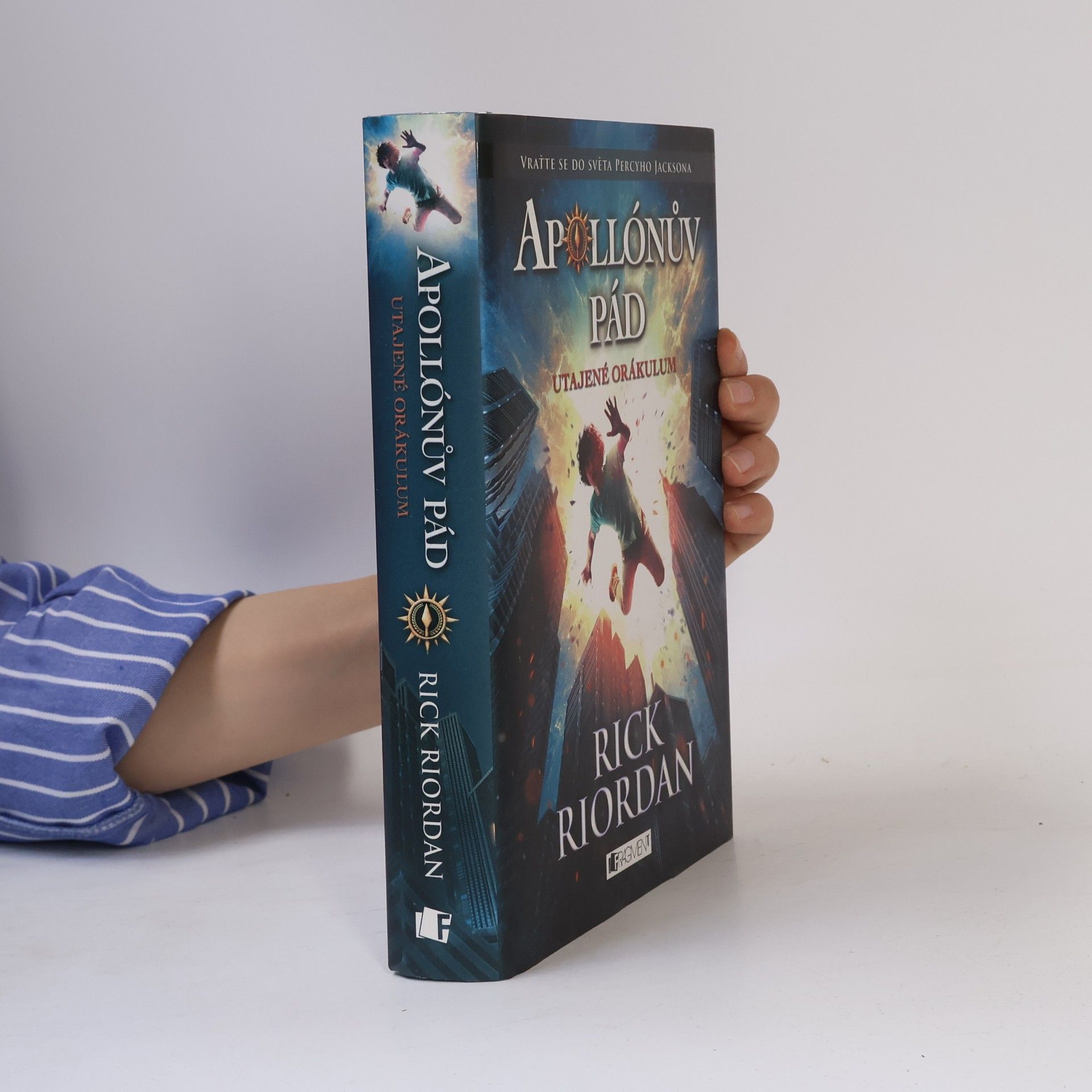 Rick Riordan Apollónův pád. Utajené orákulum