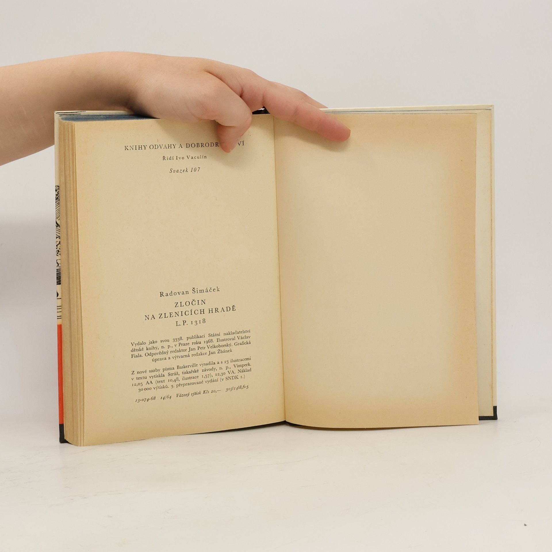 Radovan Šimáček Zločin na Zlenicích hradě L. P. 1318