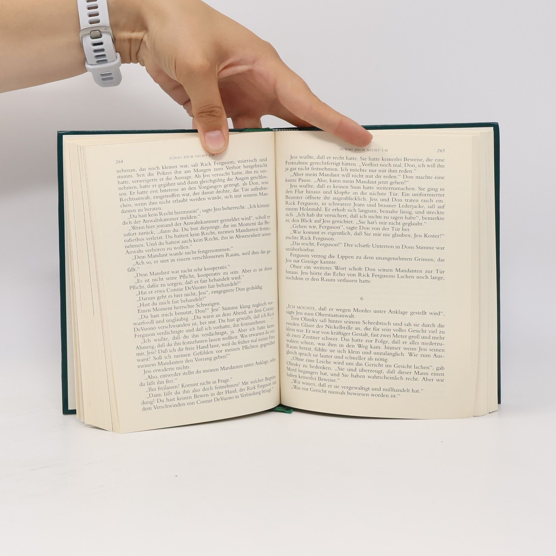 Ken Follett Reader's Digest Auswahlbücher. Die Pfeiler der Macht. Schau dich nicht um. Wolfstage. Virusjagd