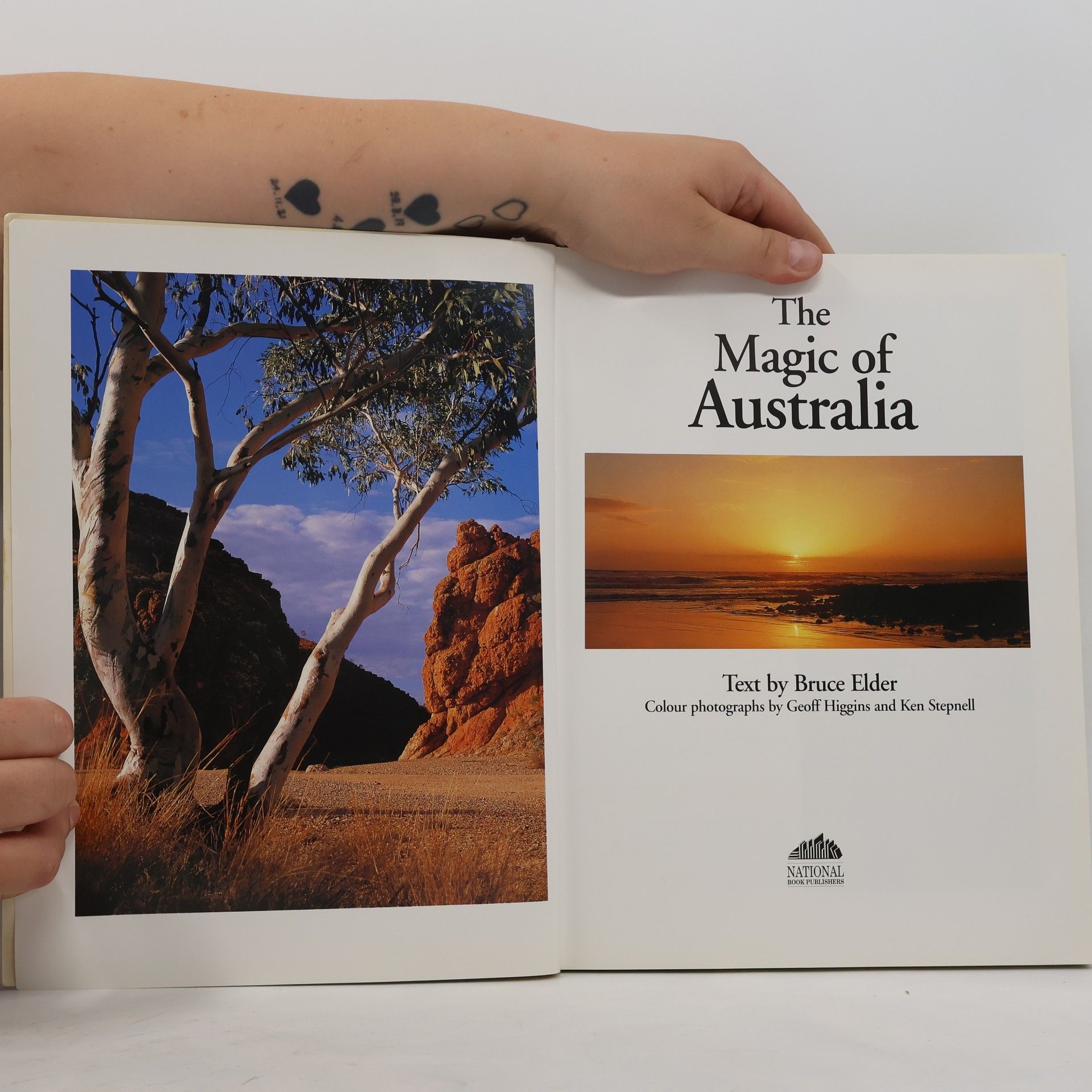 Bruce Elder The Magic of Australia