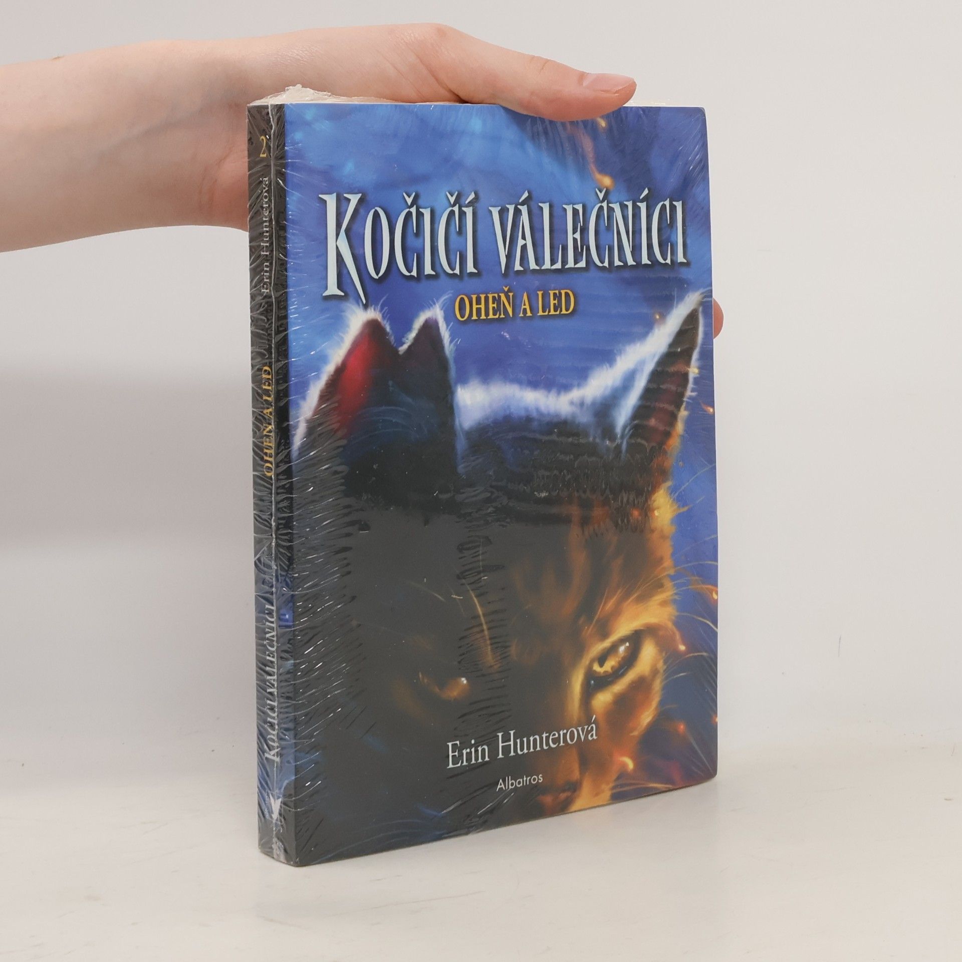 Erin Hunter Kočičí válečníci. Oheň a led