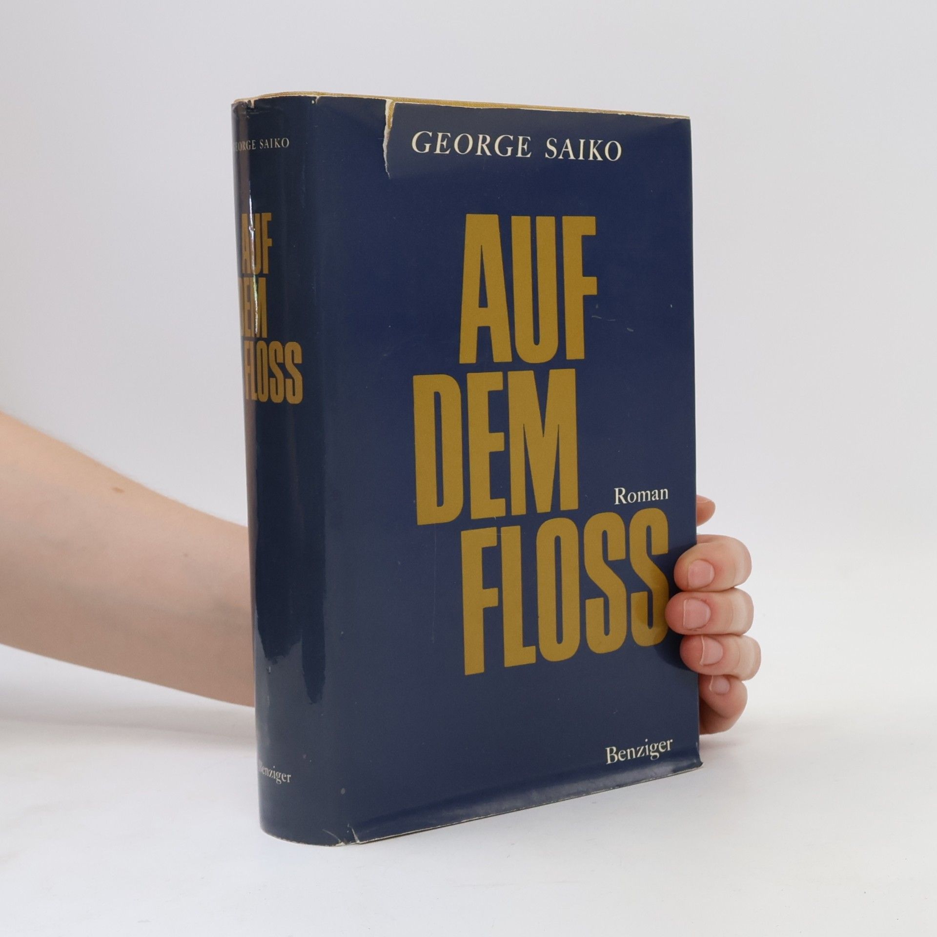 George Saiko Auf dem Floss