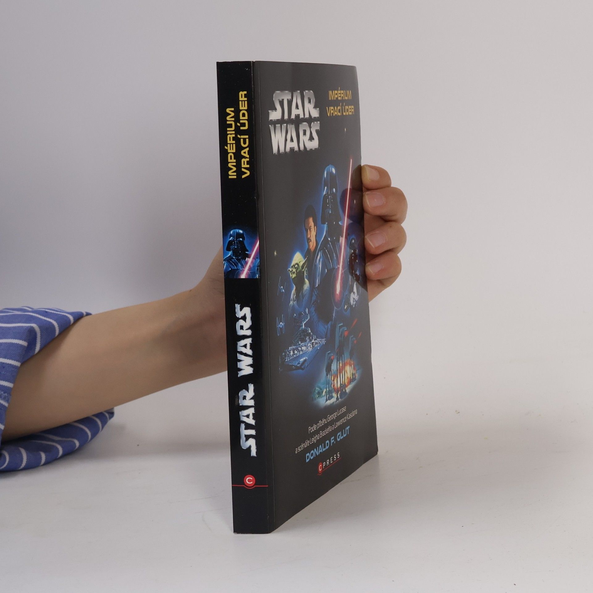 Donald F. Glut Impérium vrací úder. Star Wars. Epizoda V.
