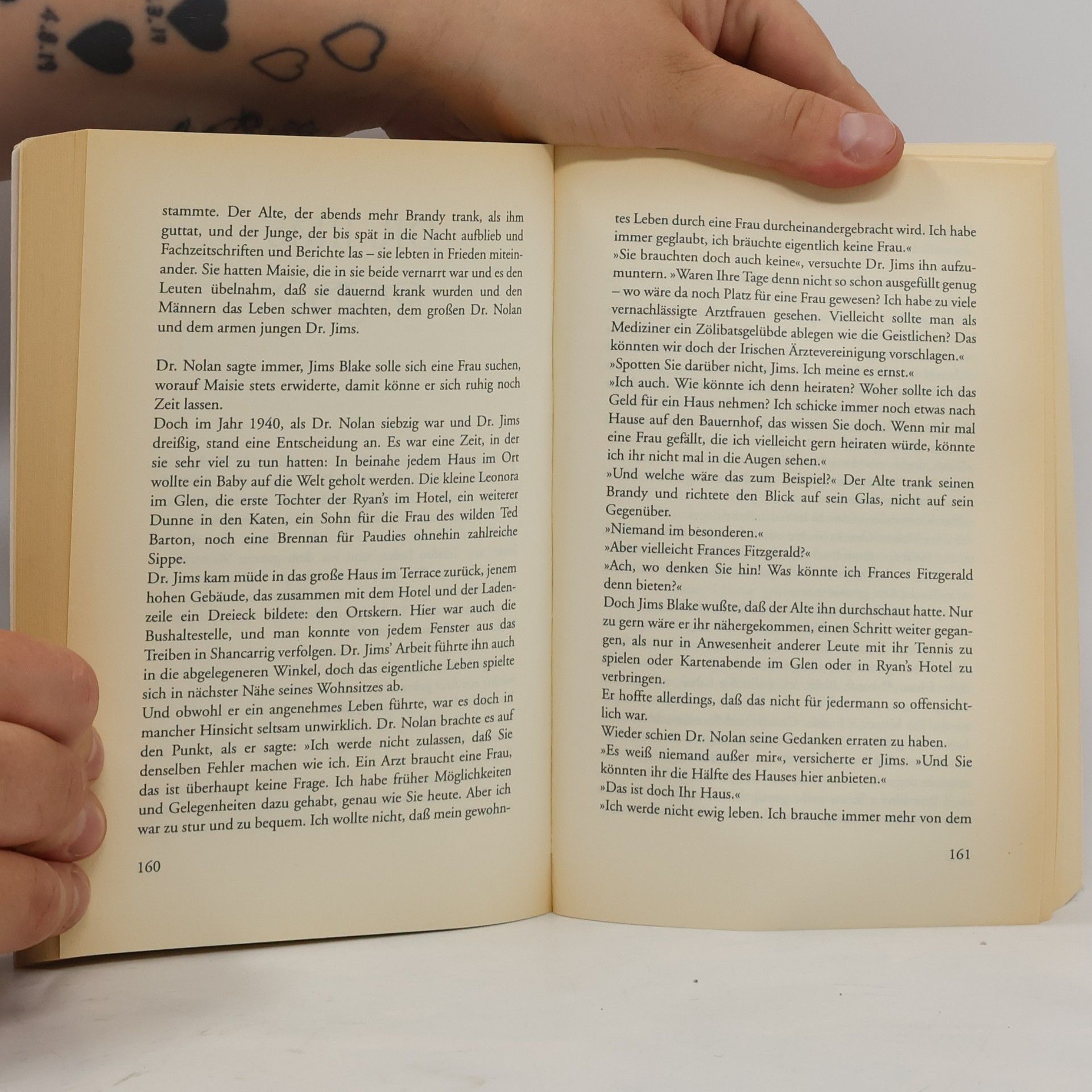 Maeve Binchy Unter der Blutbuche