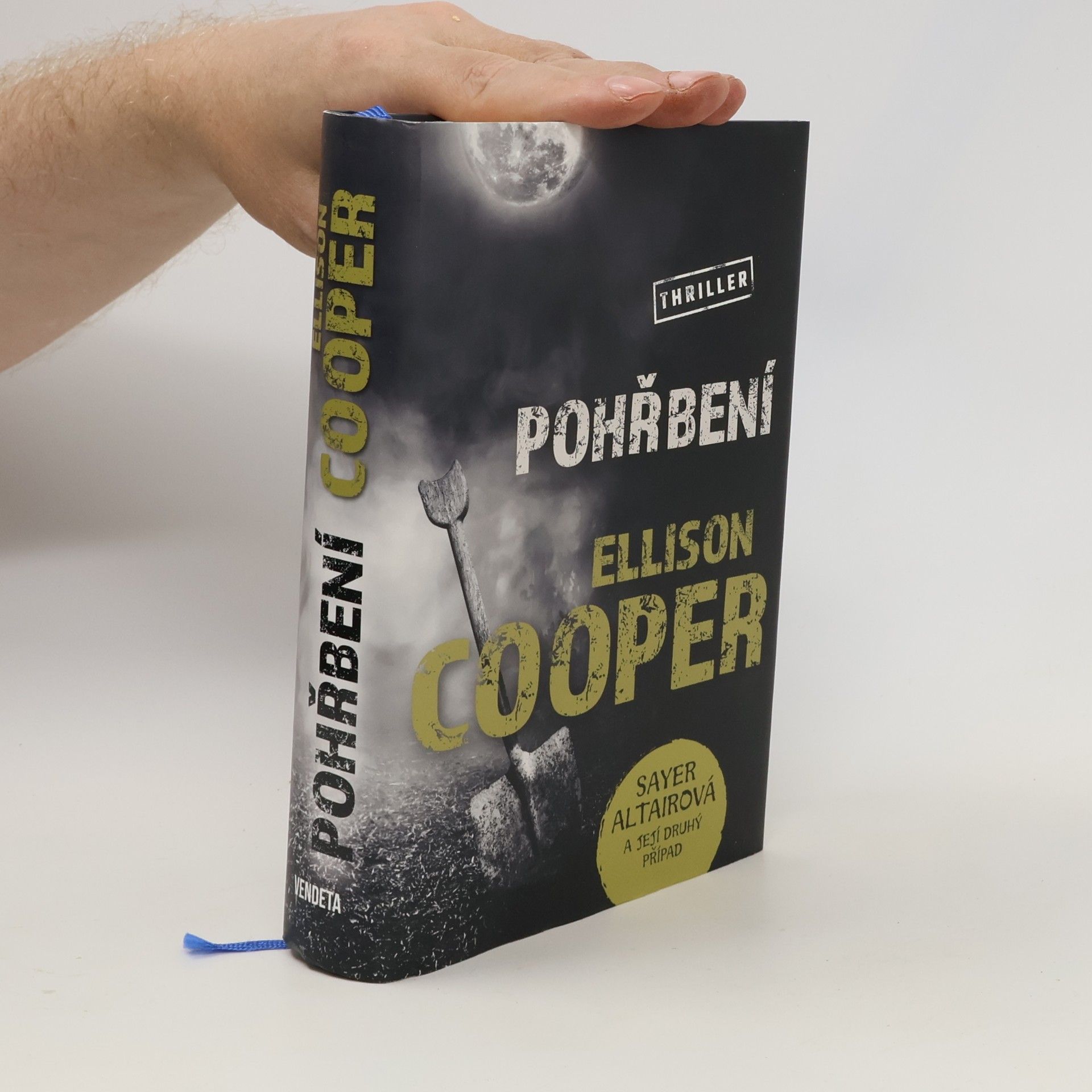Ellison Cooper Pohřbení