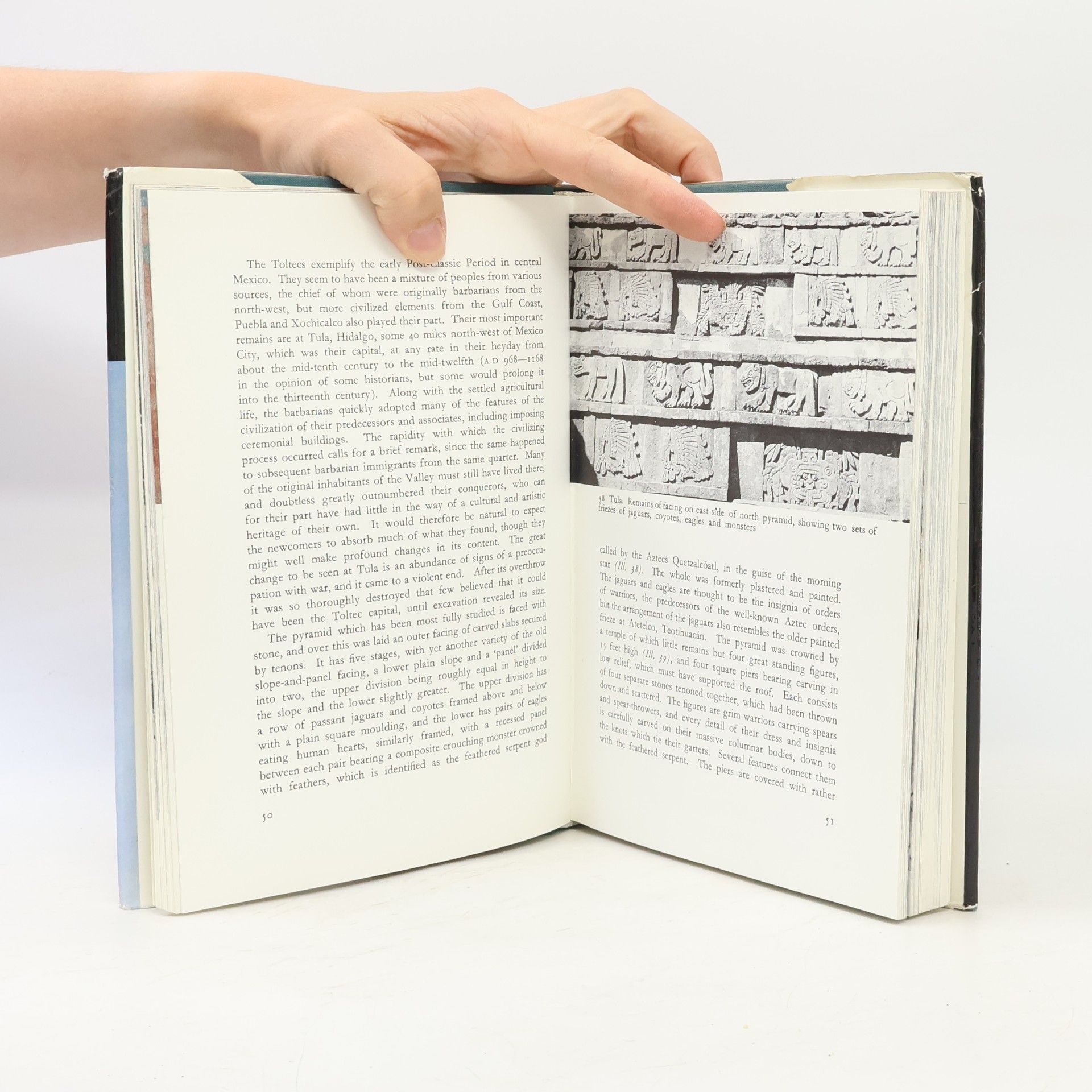 Geoffrey Hext Sutherland Bushnell Ancient arts of the Americas