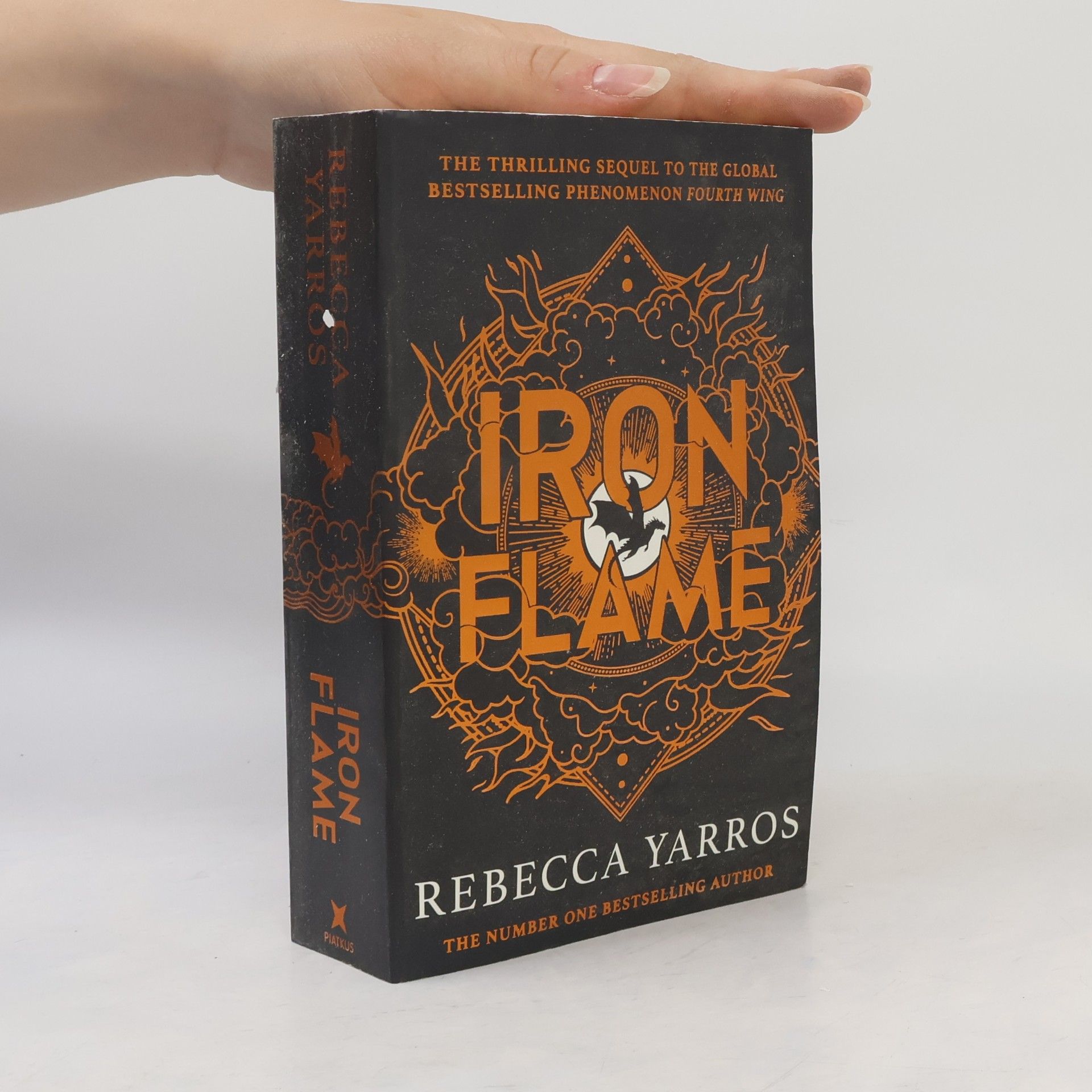 Rebecca Yarros Iron Flame