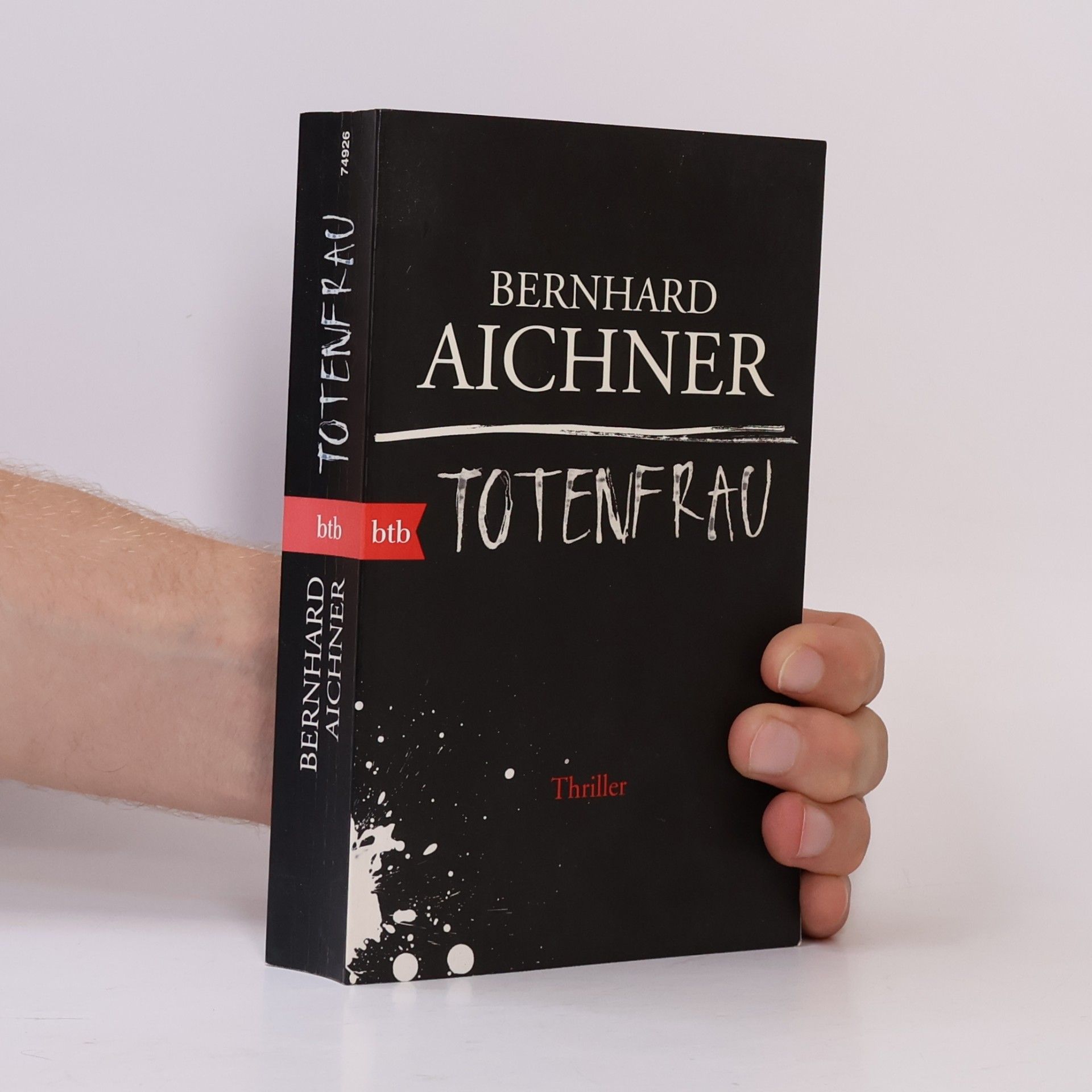Bernhard Aichner Totenfrau