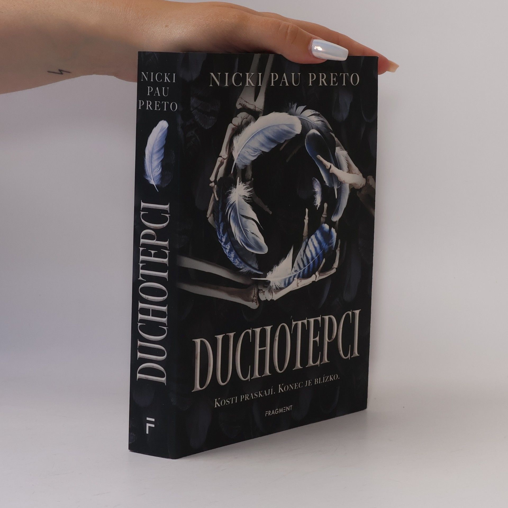 Nicki Pau Preto Duchotepci