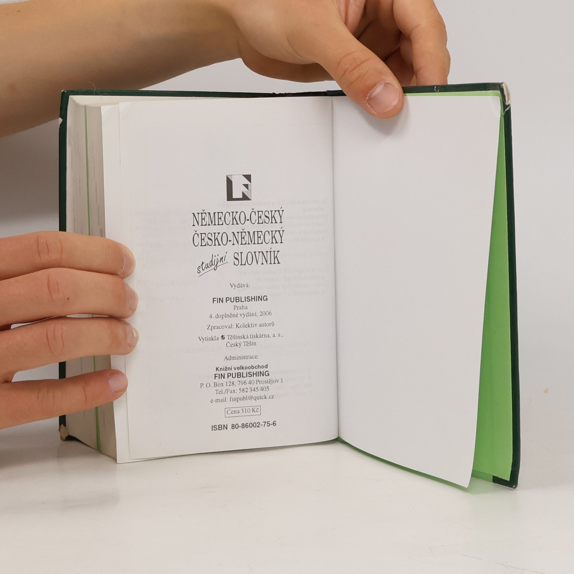 Autorenkollektiv Německo-český, česko-německý studijní slovník