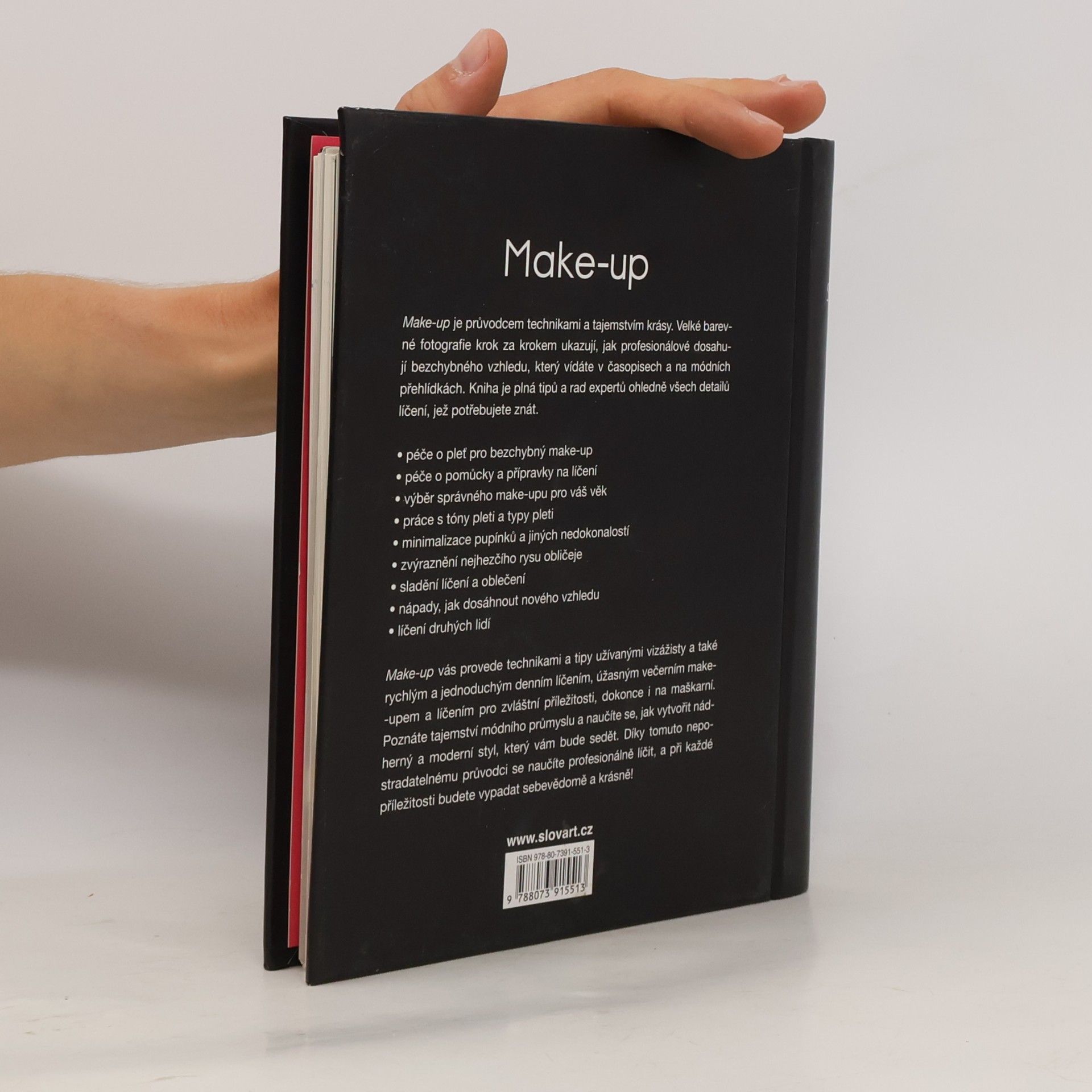 Kit Spencer Make-up. Tajemství krásy