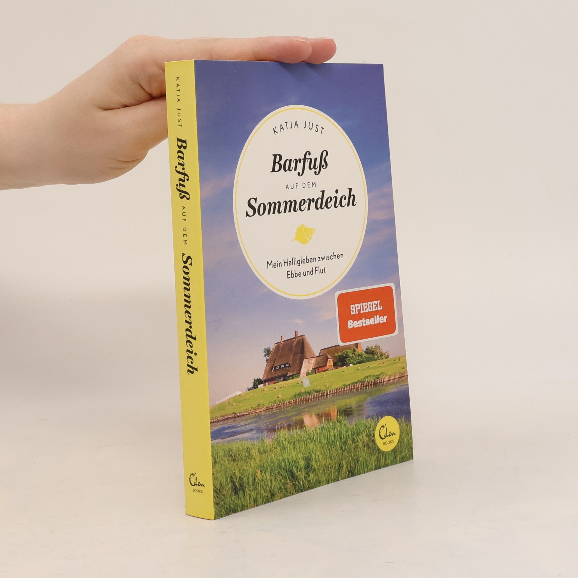 Barfuß auf dem Sommerdeich