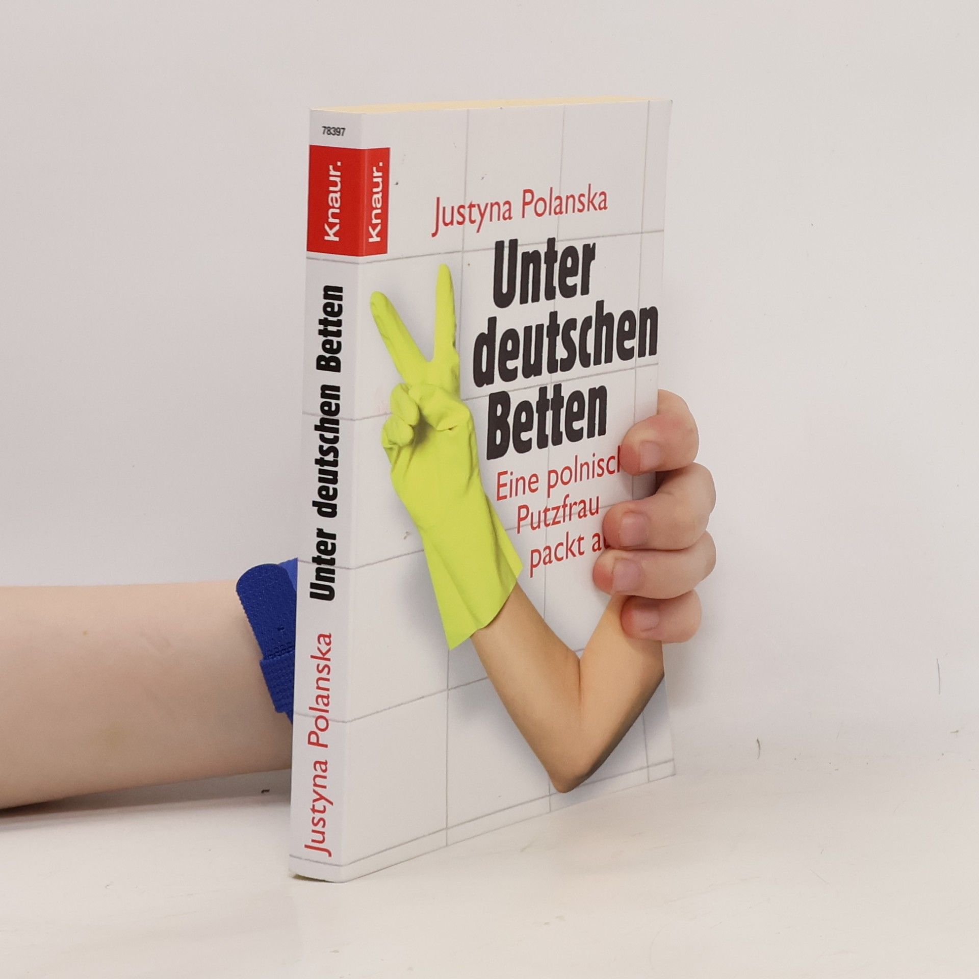 Justyna Polanska Unter deutschen Betten